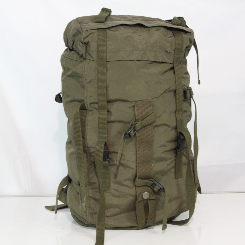 Genuine Surplus Austrian Army Rucksack Daysack Backpack Olive 40L (3452)