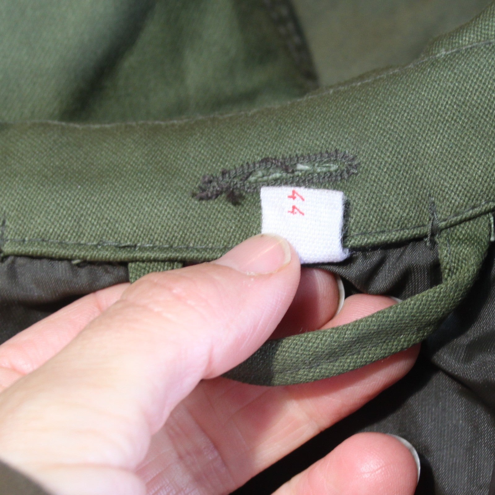 Genuine Surplus Hungarian Army Field Jacket Olive Green 38-40" Chest (3743)