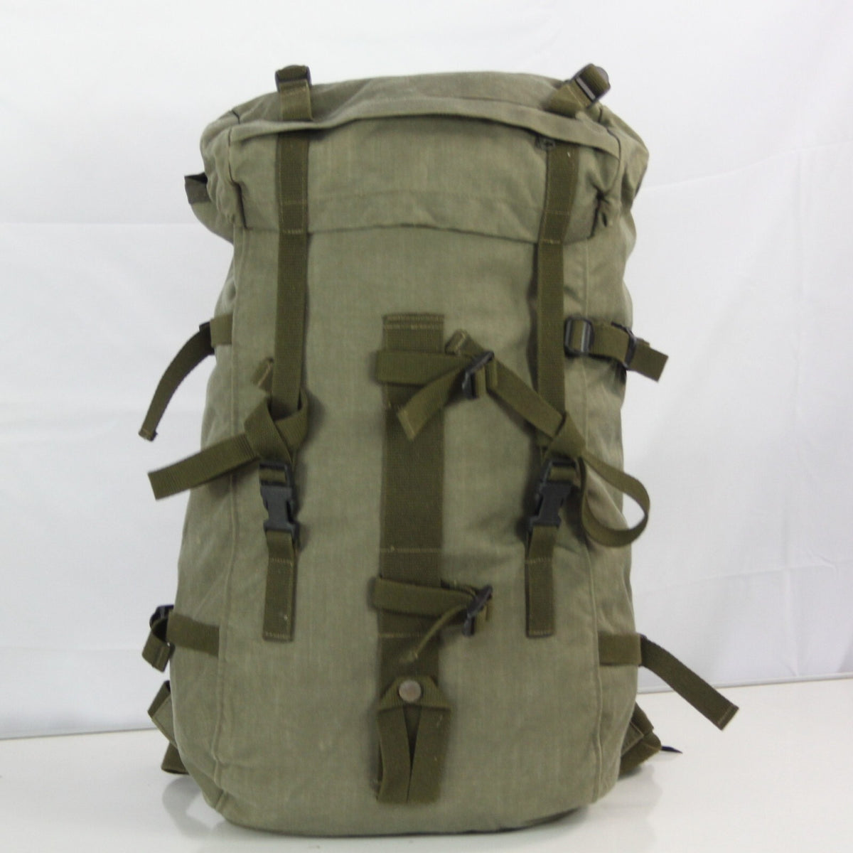 Genuine Surplus Austrian Military Army Canvas Rucksack Daysack 30L Olive (3247)