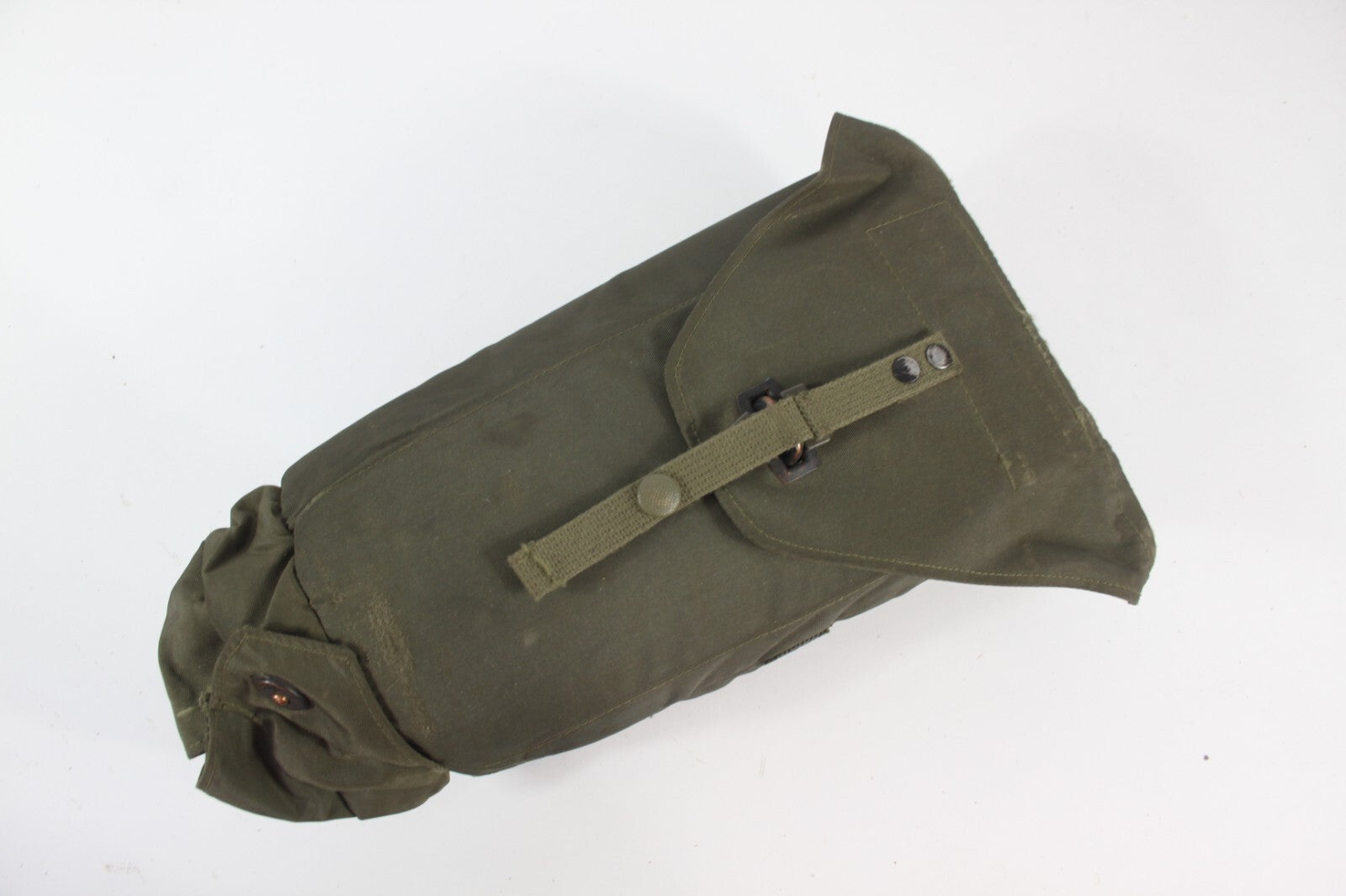 Genuine Surplus Webbing Pouches Fit onto belt with straps on back Austrian (1378