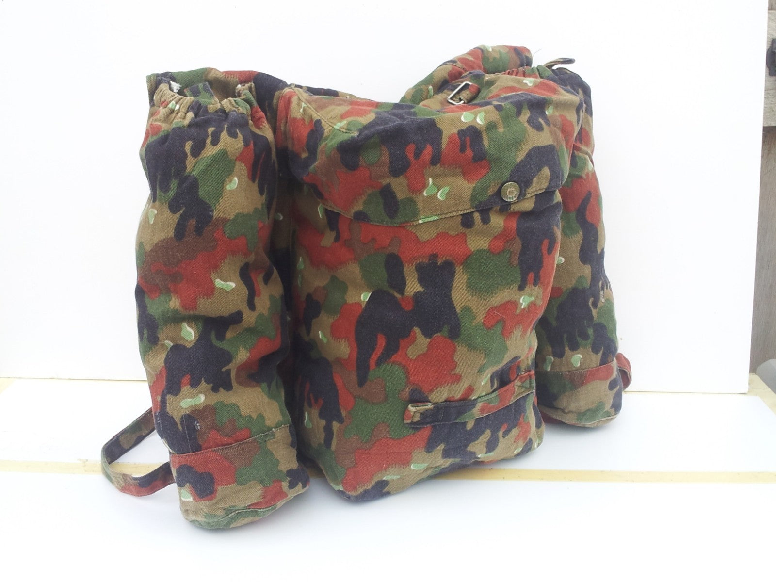 Vintage Genuine Surplus Swiss Army Military Alpenflage Camo Backpack (4005)