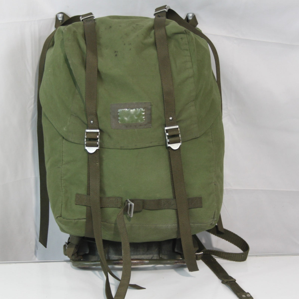 Genuine Surplus Vintage Swedish Army External Frame Bergen Rucksack (4150)