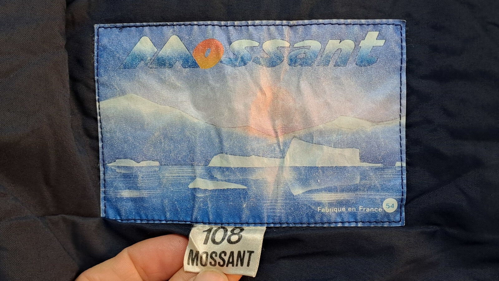 Mossant Ski Jacket Polyester Fill Quilted Thermal Coat 108cm 43" (2742)