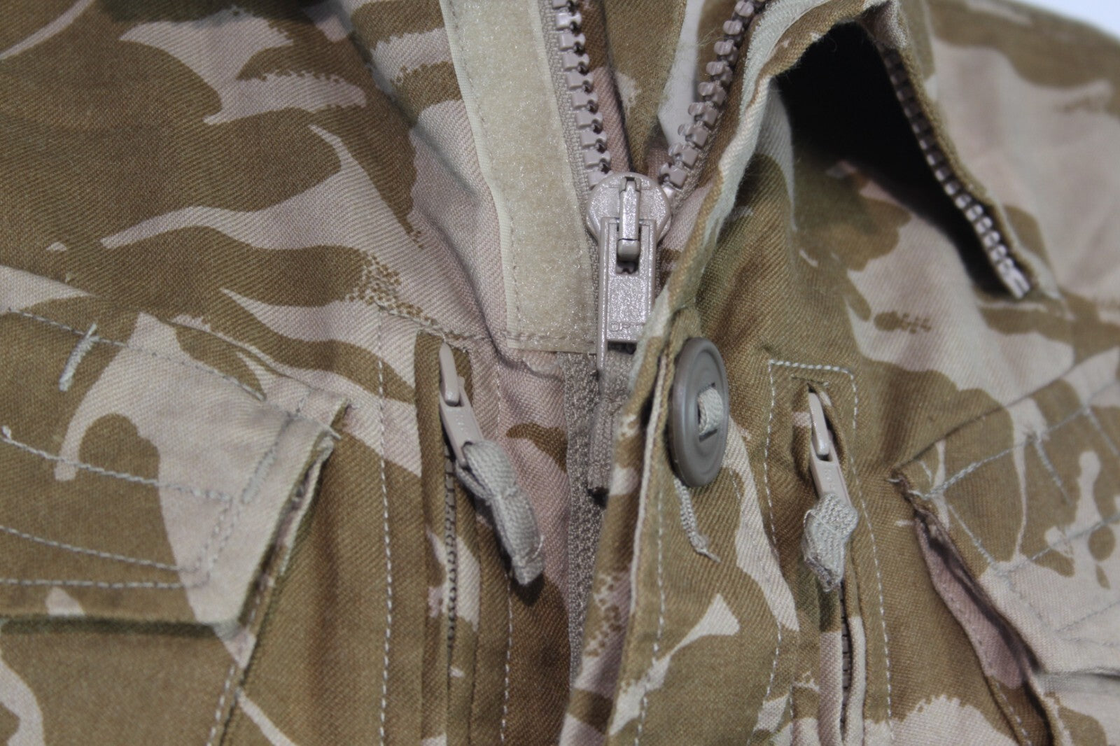 RARE Genuine Surplus British Desert British Heavyweight Field Jacket 42-44 (1998
