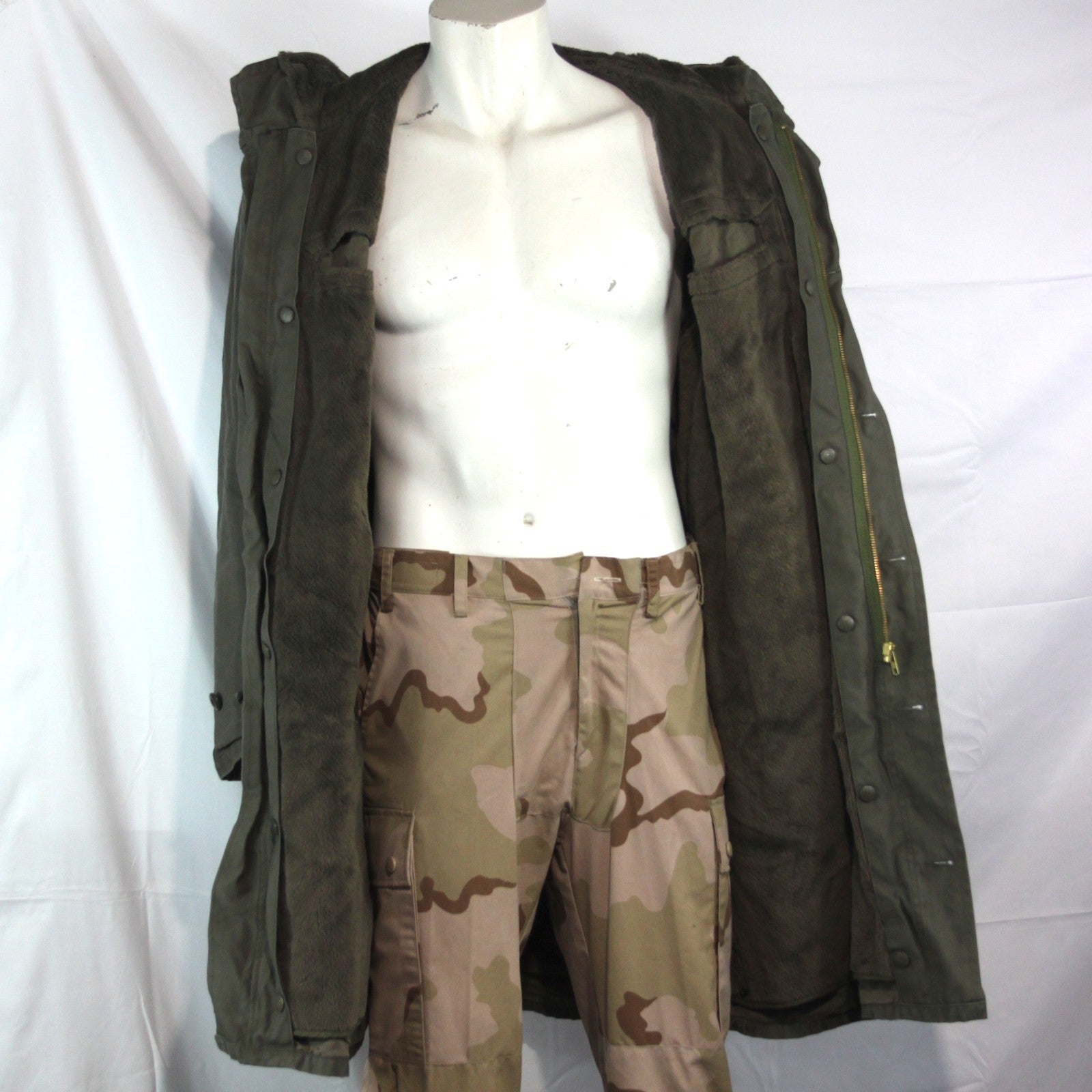 Vintage German Army Olive Parka Genuine Surplus Winter Coat Lined 42-44" (3795)