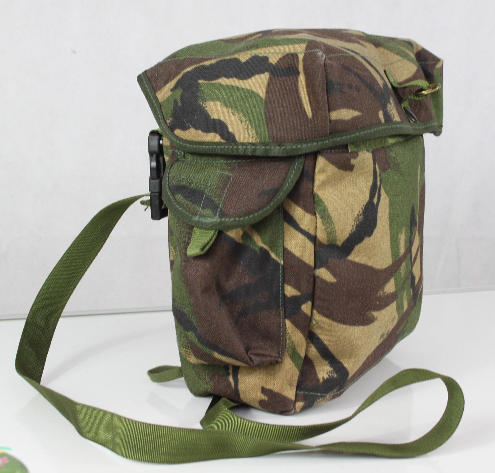 British Respirator Pack DPM Camouflage Side Bag waterproof 3348