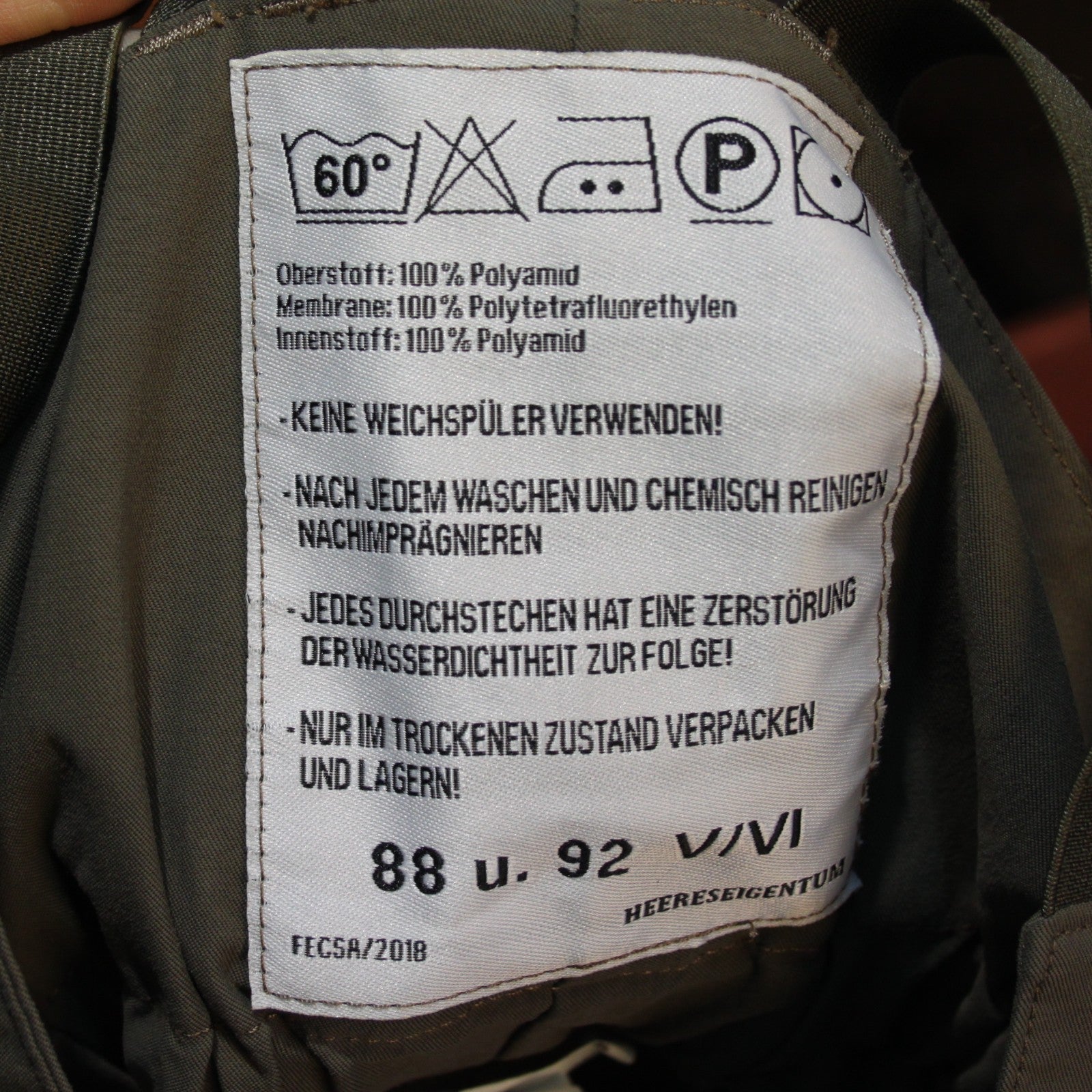 Genuine Surplus Austrian Army BnB Trousers Waterproof Olive 34-36"Grade 2 (3668)