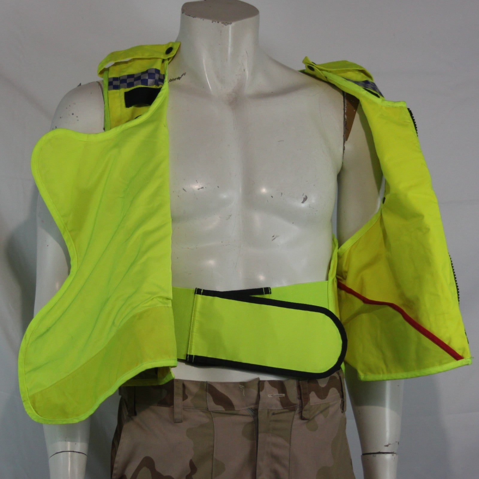 Hi Visibility Body Armour Cover Yellow Pockets Vest Genuine Surplus XS (4029)