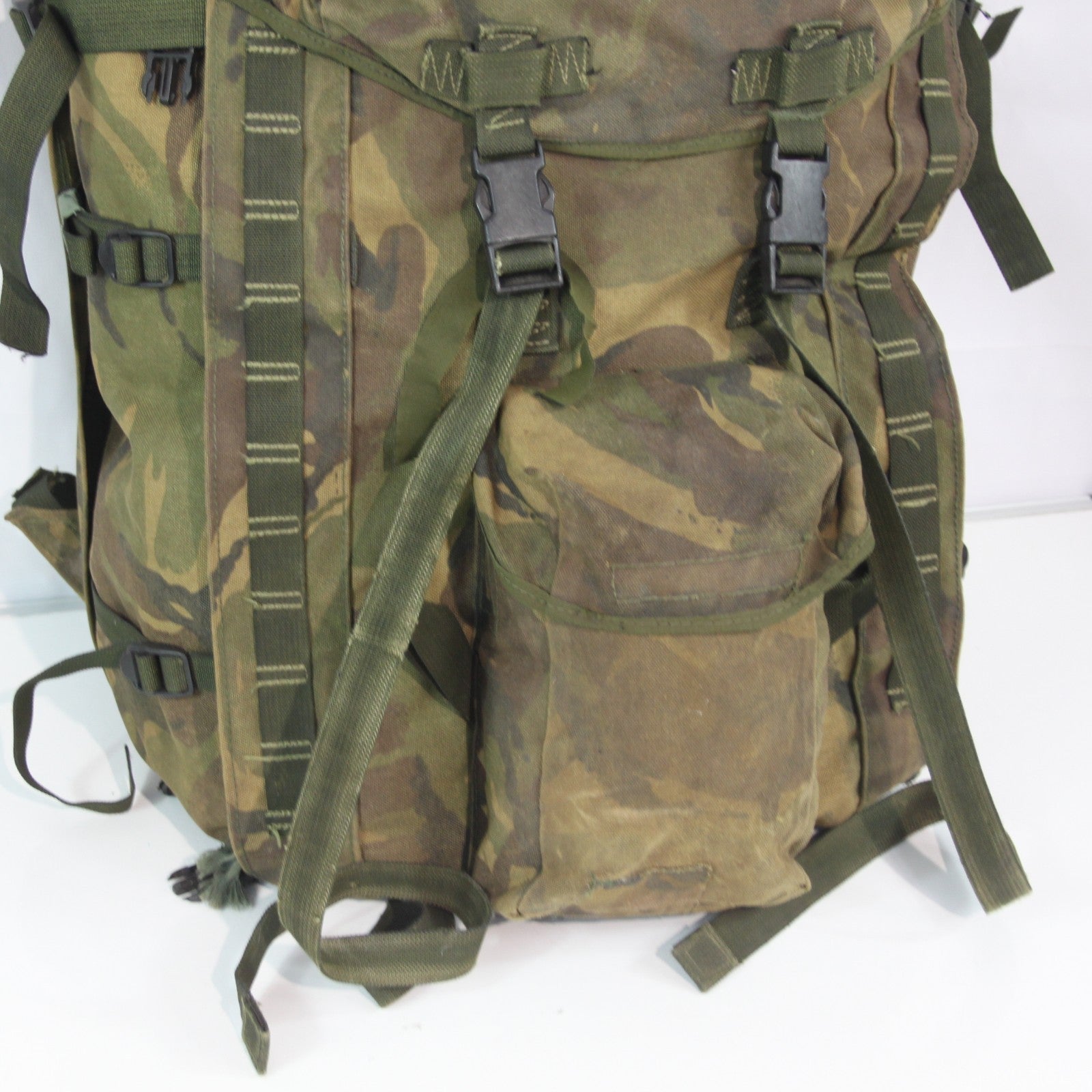 Genuine Surplus British Army Bergen DPM Camouflage Grade 2 (4248)