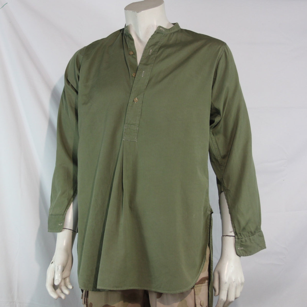 Genuine Surplus Military Overhead Shirt Olive Green 40-42" (4065)