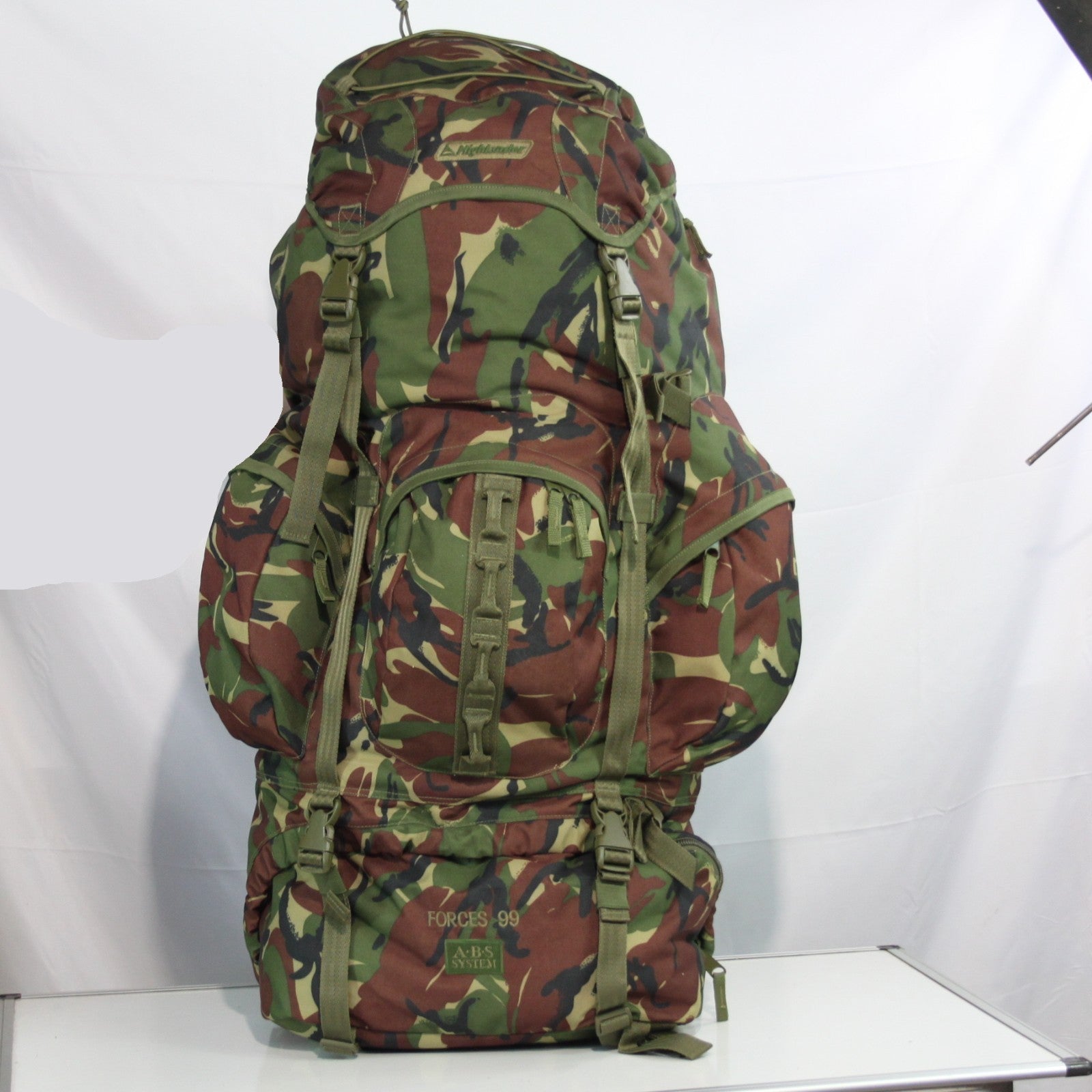 Ex-Sample Highlander Forces 99 Litre Rucksack DPM Camo Military Bergen (3404)