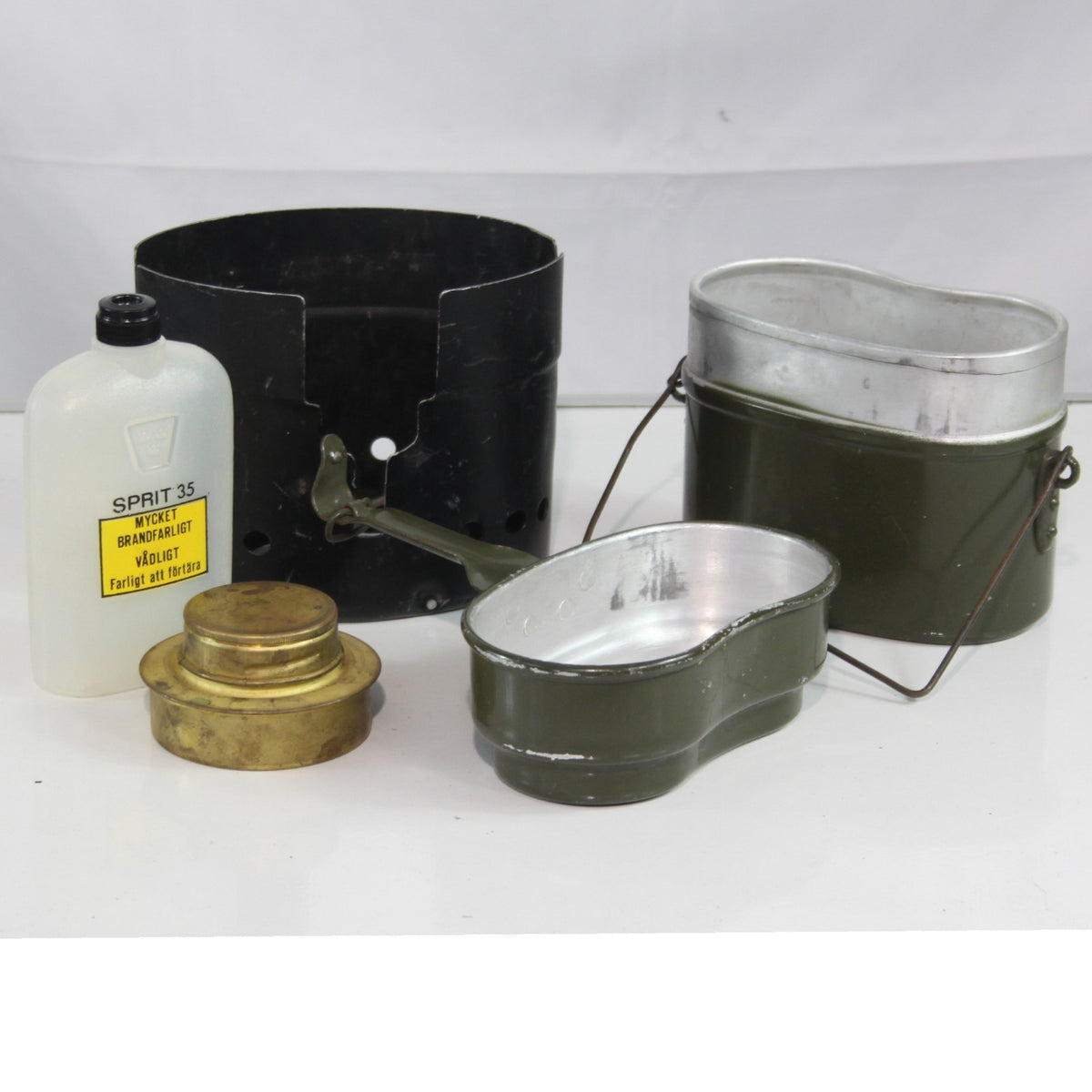 Army Stove and Billy Can Set  Genuine Surplus Mixed Country Set (4417)