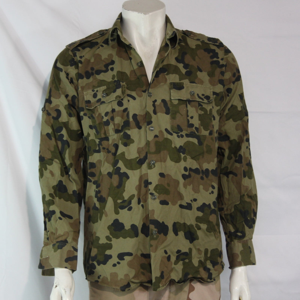 Romanian Army Oak Leaf Camo Shirt Genuine Surplus 14" Collar (4214)