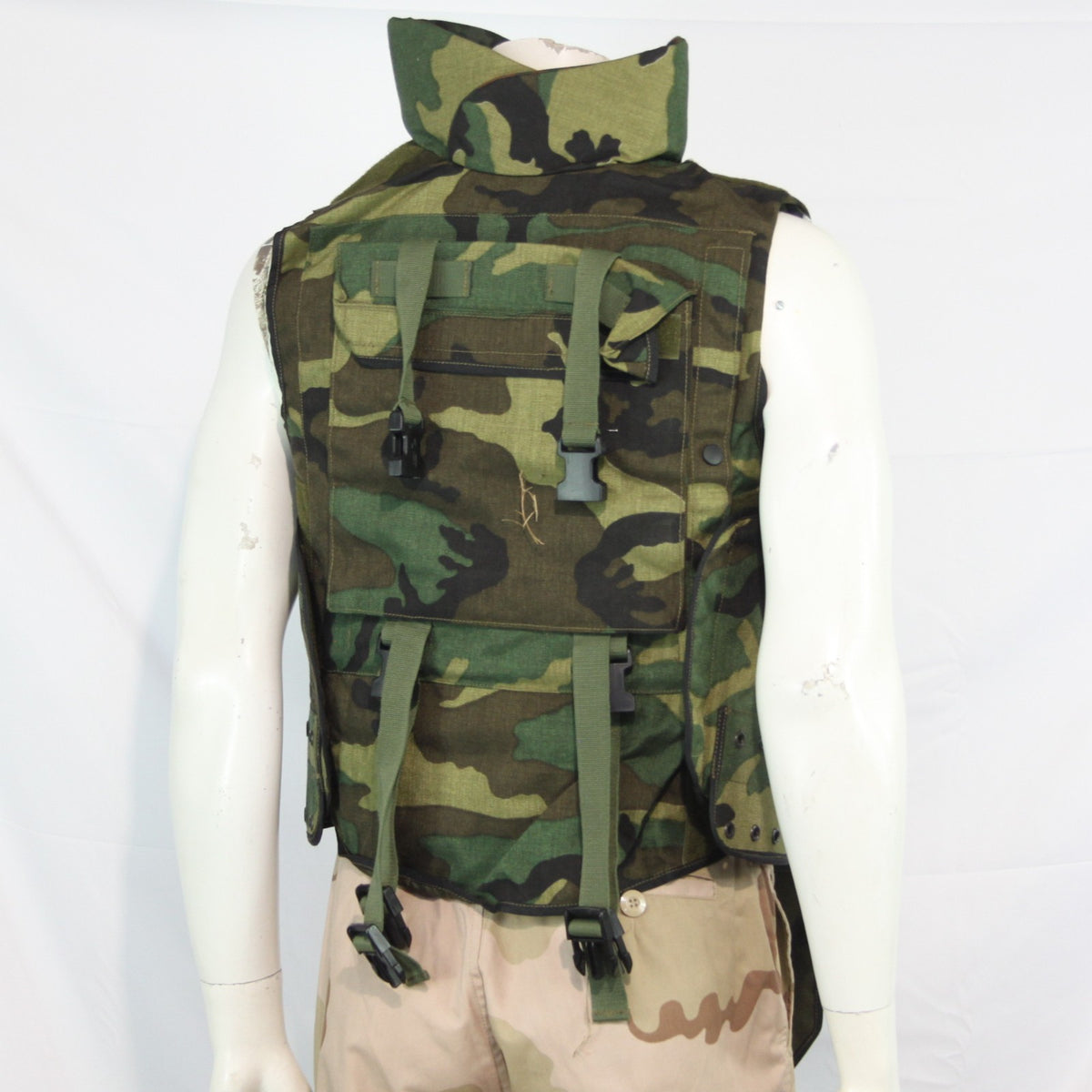 Genuine Surplus Body Armour Plate Cover Woodland Camo Flektarn (3325)