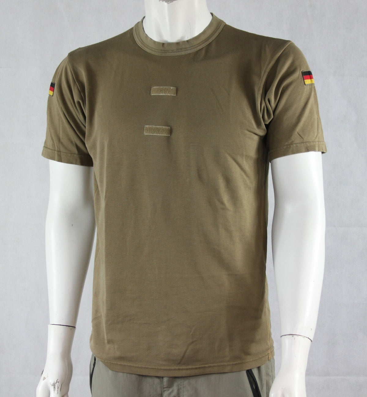 Genuine Army Surplus German T-Shirt Khaki Short Sleeve Tan Cotton Blend Vintage 