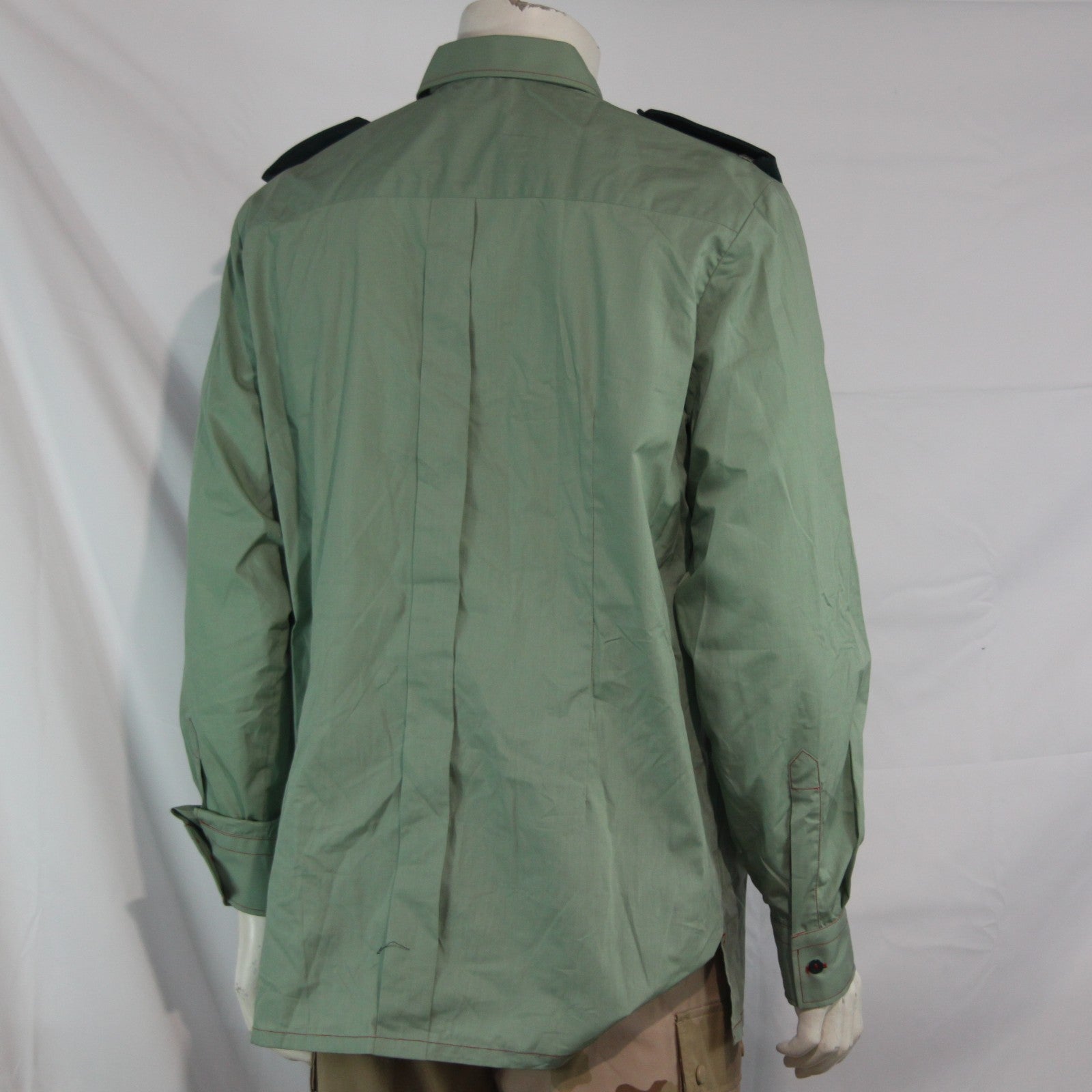 Spanish Civil Guard Long Sleeve Shirt Genuine Surplus  Green 42" Chest (4070)