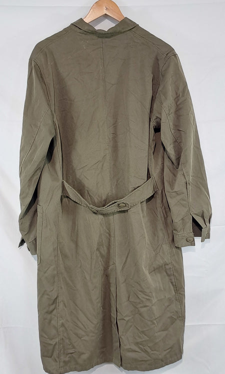 Genuine Surplus Austrian Military Olive Green Warehouse Shopkeepers Coat (2596)