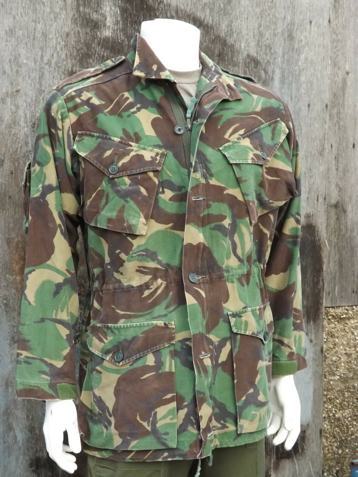 Genuine Surplus Vintage 1980's British Camo Jacket Cotton DPM Sustainable Repair