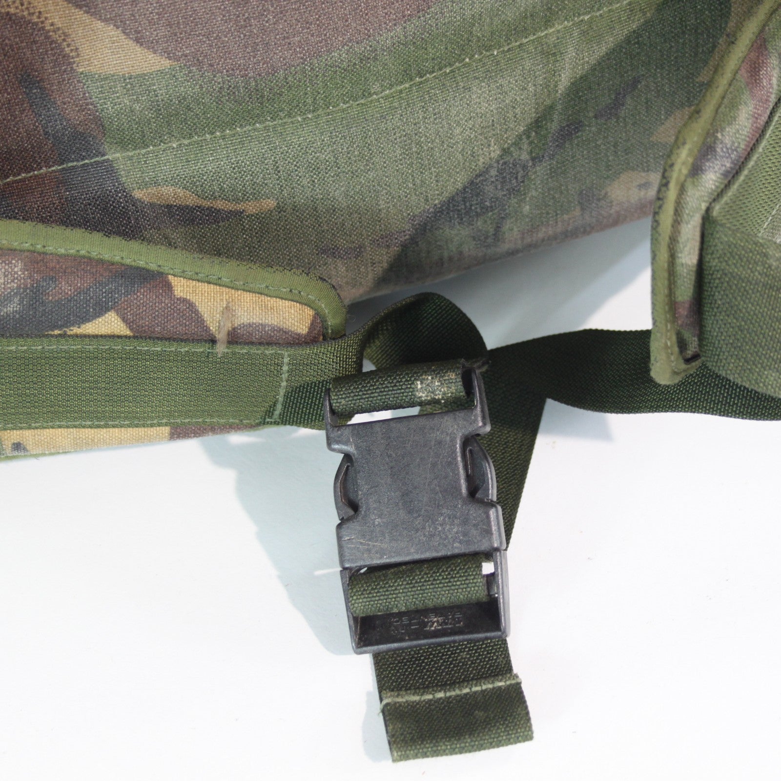 Genuine Surplus British Army Long Back Convoluted Bergen Rucksack DPM (3886)