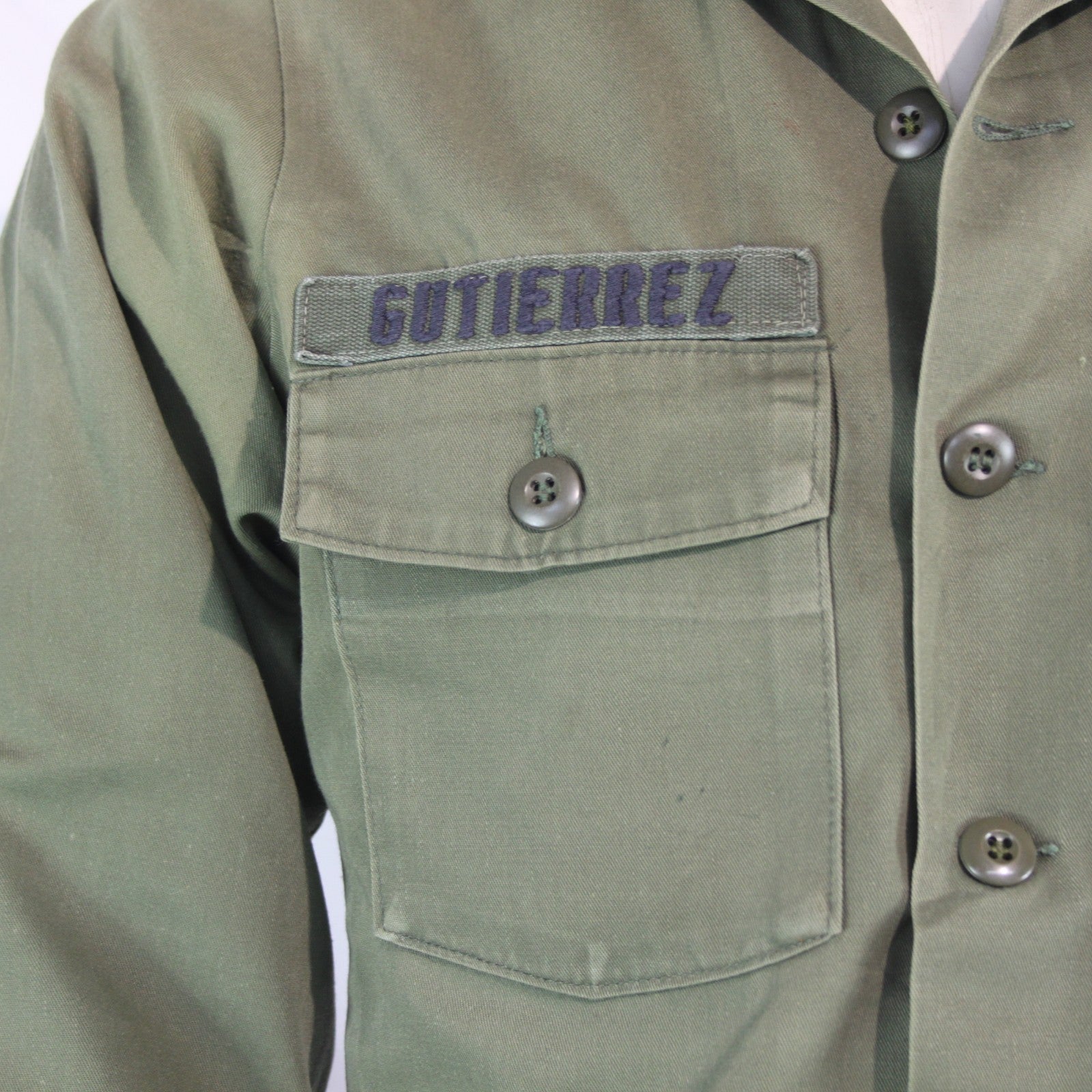 Vintage US Army Shirt Badged Olive Utility Shirt Genuine Surplus 38-40"  (4130