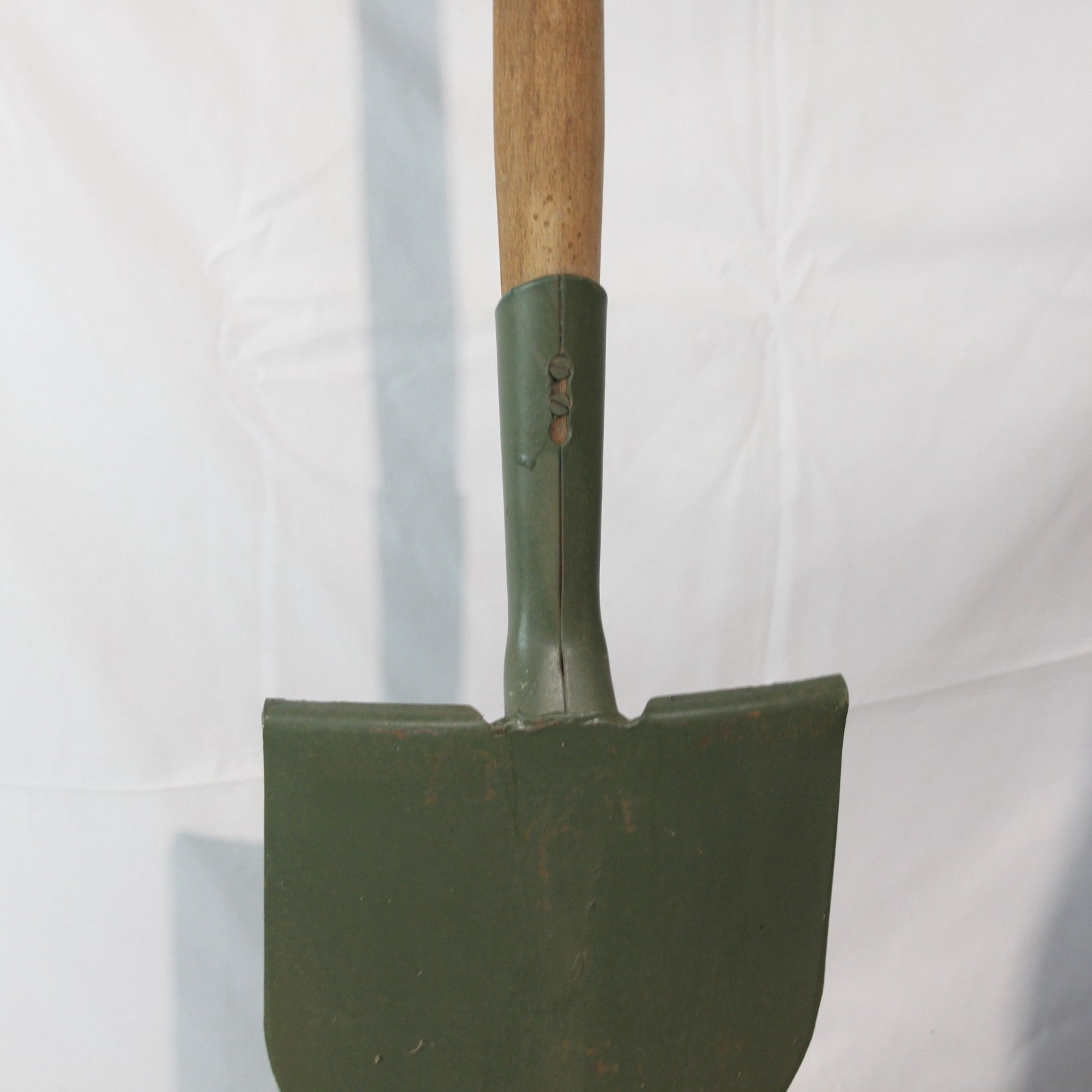 Swiss Army Shovel Spade Military Metal Wooden Handle (3777)