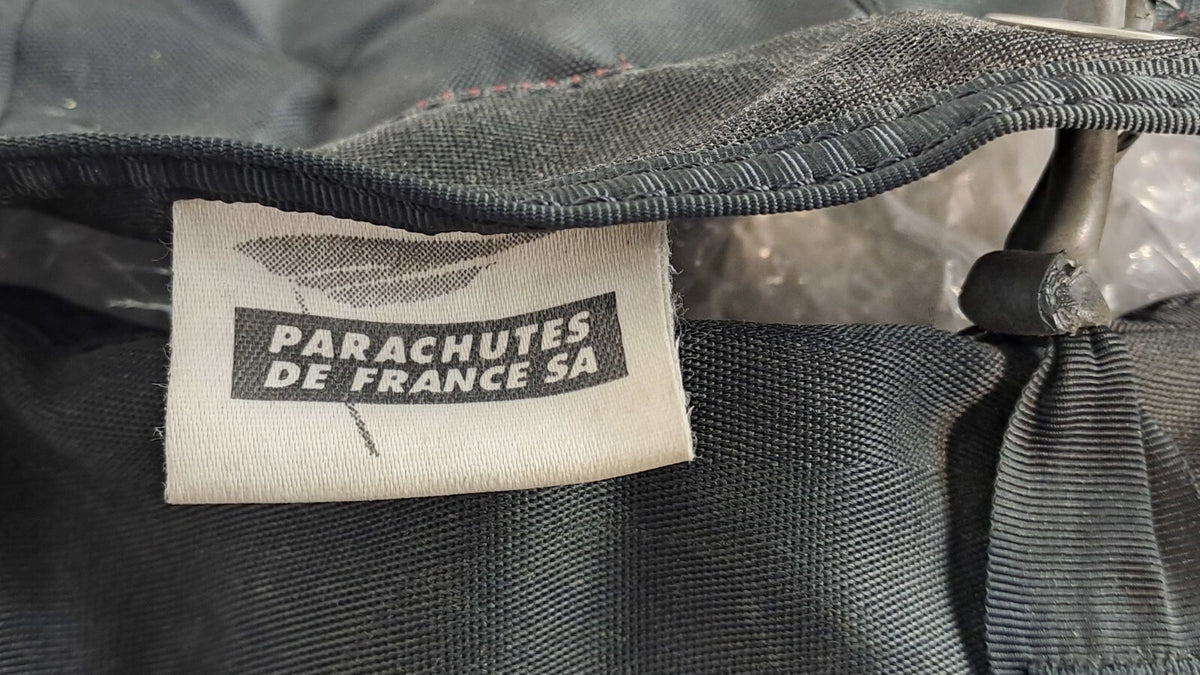 Genuine Surplus French Military Reserve Parchute Bag NOT FOR USE (3103)
