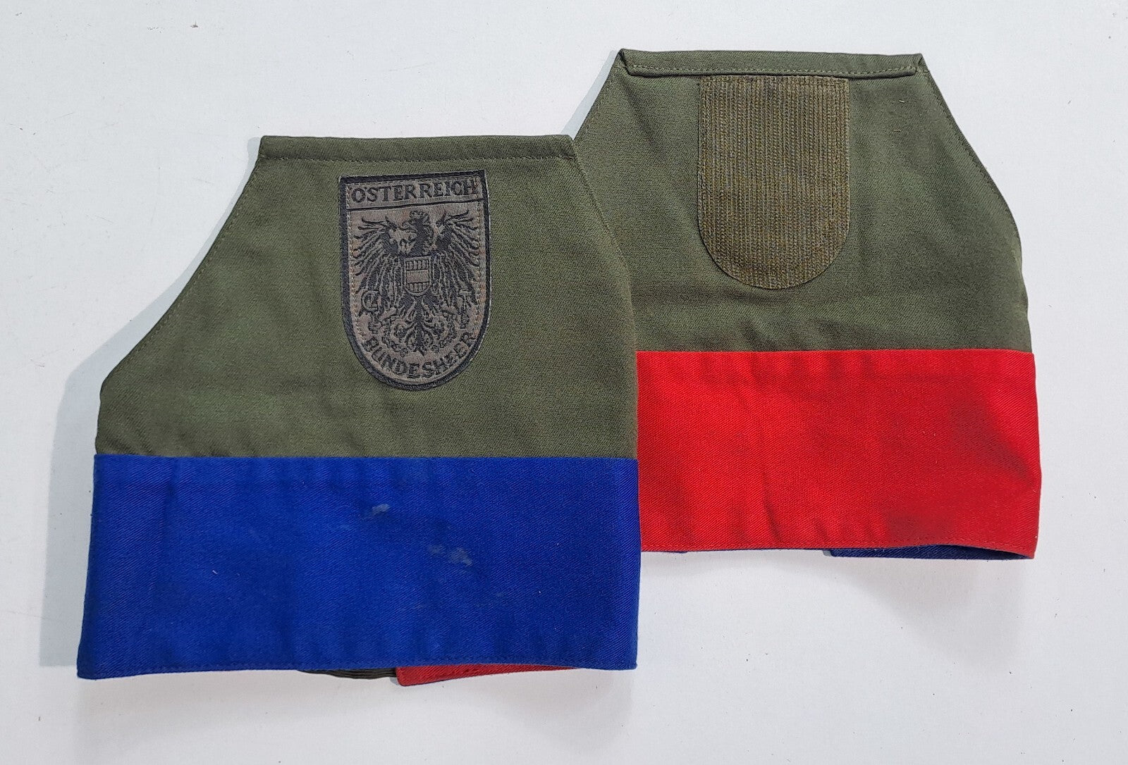 Genuine Surplus Austrian Army reversible Brassard Olive SINGLE hook &Loop (3091)