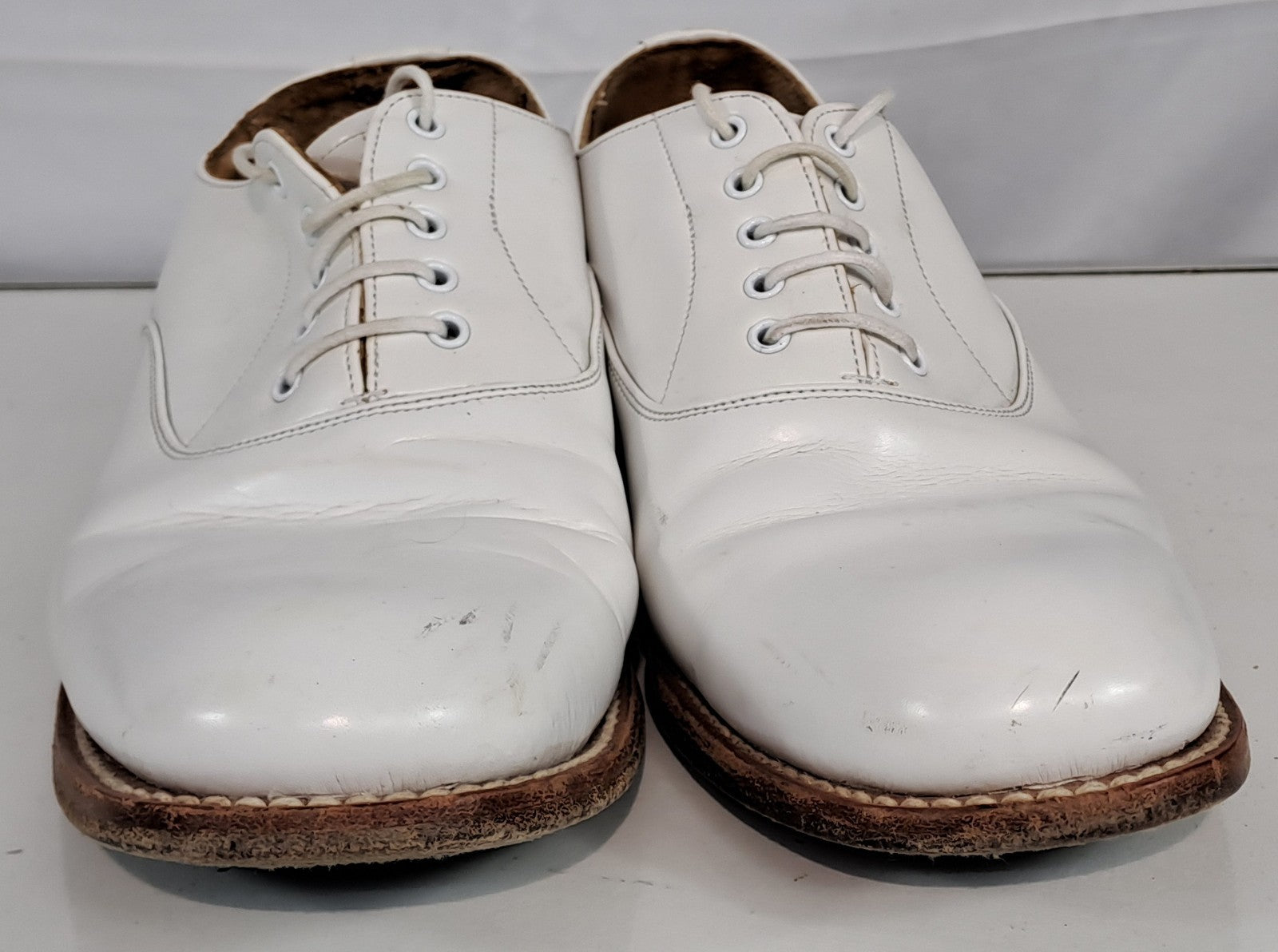 British Naval Tropical Shoes White Leather Size 3 wide Male/Female  (1728)