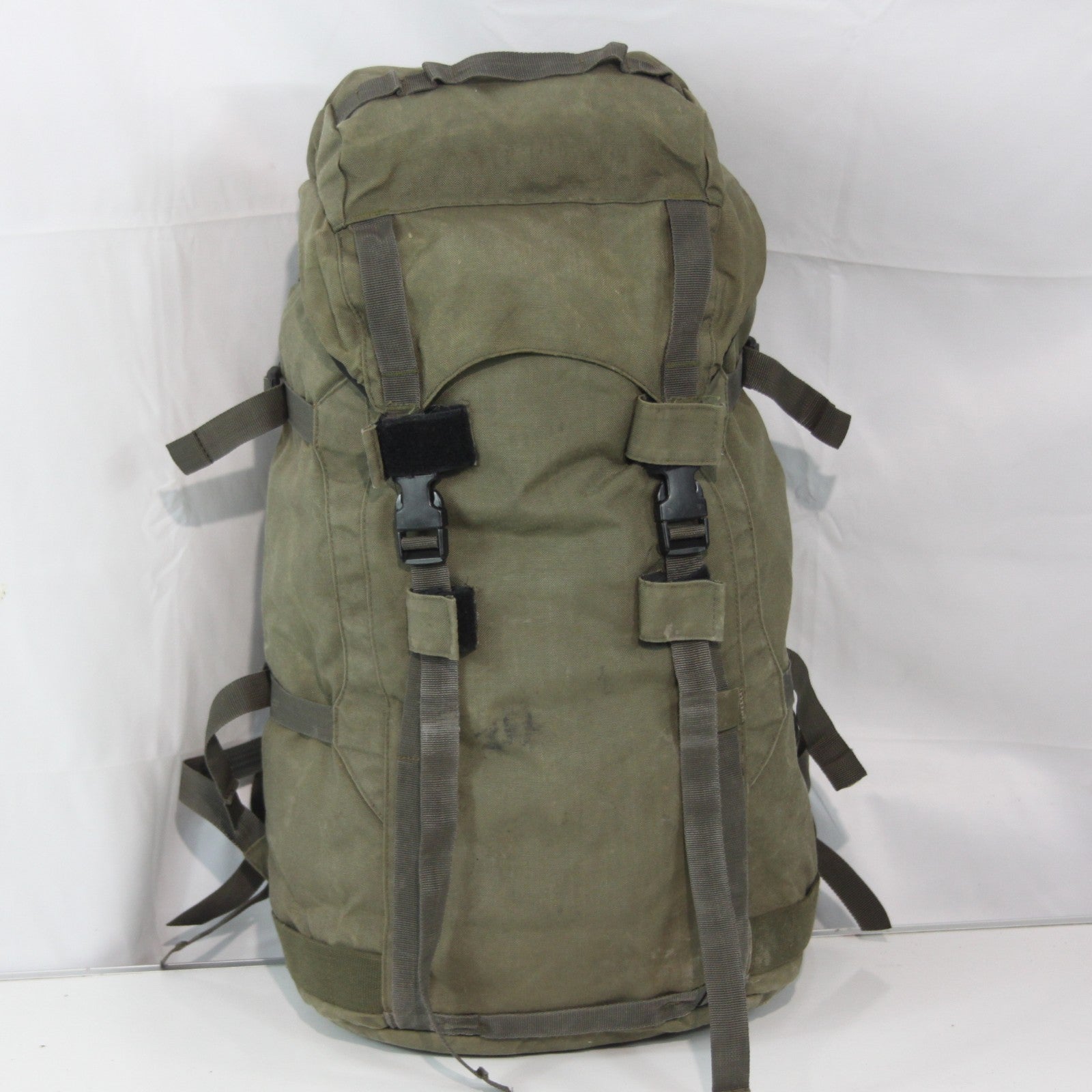 Genuine Surplus Austrian Army 45 Litre Bergen Rucksack Olive Grade 2 (4153)