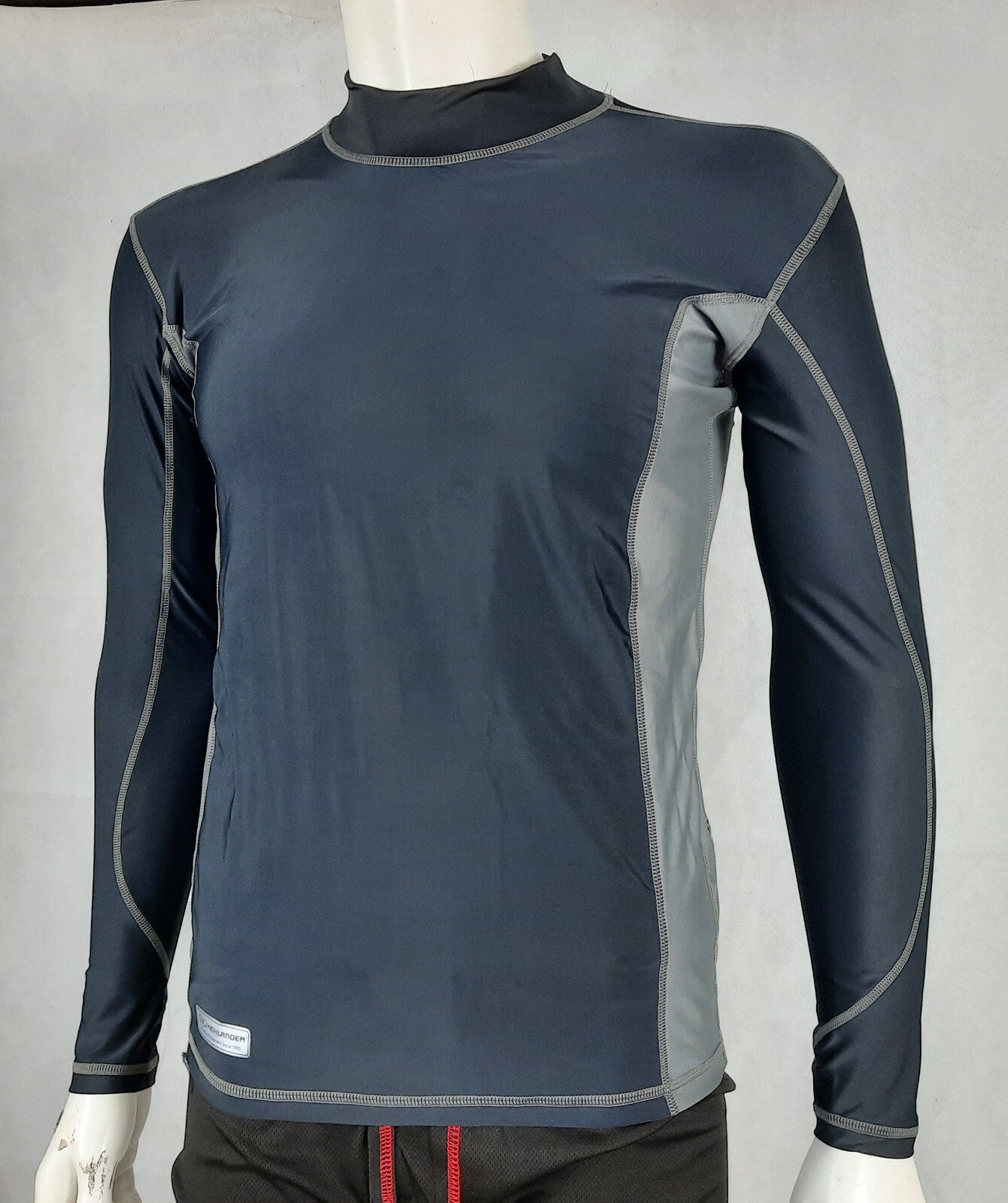 Highlander Pro Comp Mens Base Layer Long Sleeve T-Shirt Vest Wicking Black Grey