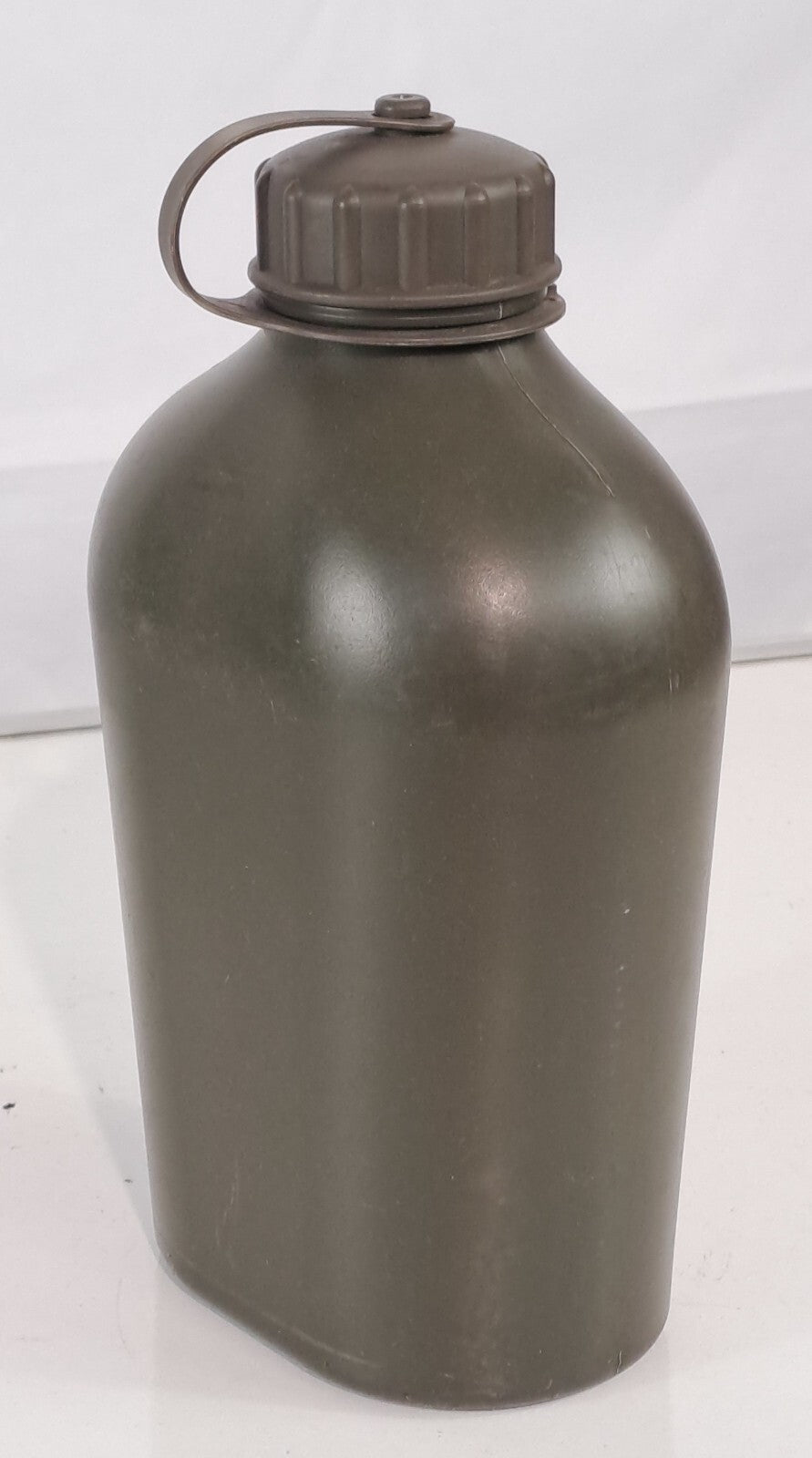 Genuine Surplus Dutch Army Water Bottle Plastic Screw Top 1.5 litre (2431)