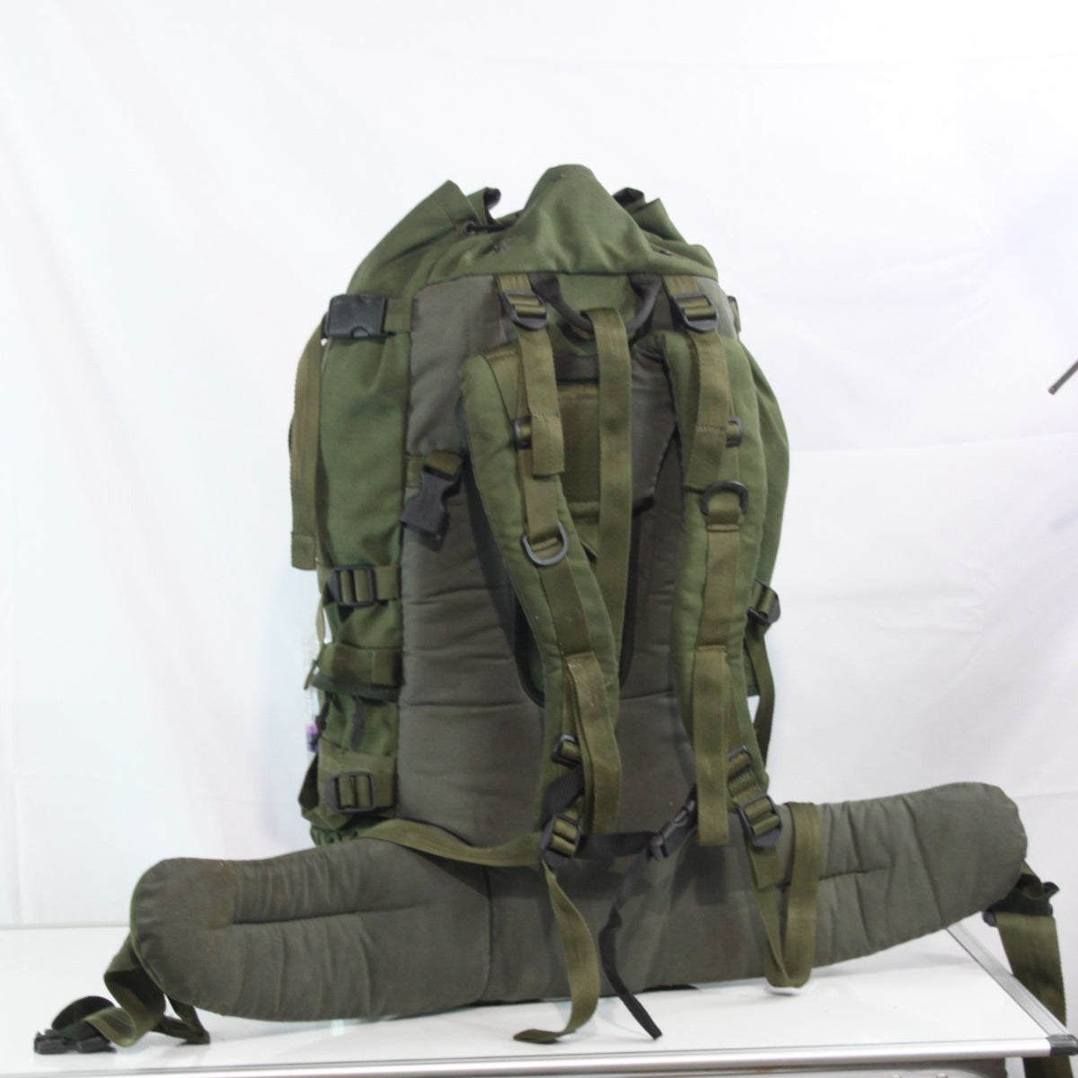 Genuine Surplus British Army Olive V2000 Bergen Rucksack Missing Lid 3813)