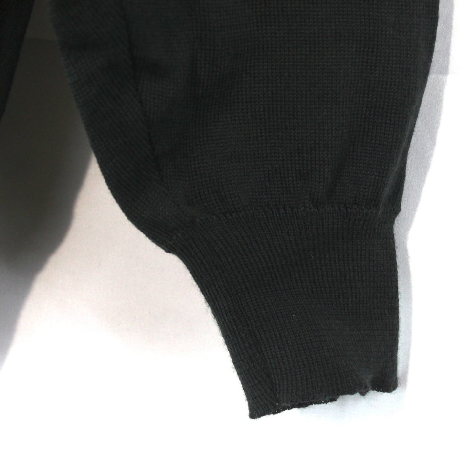 100% Wool Lightweight Knitted Jumper V-Neck 50-52 inch (4061)