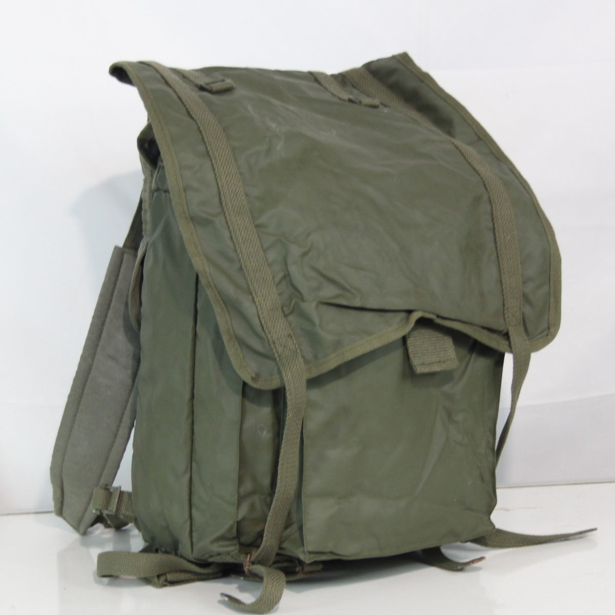 Genuine Surplus French Army Waterproof Rucksack Daysack Backpack Olive (3458)