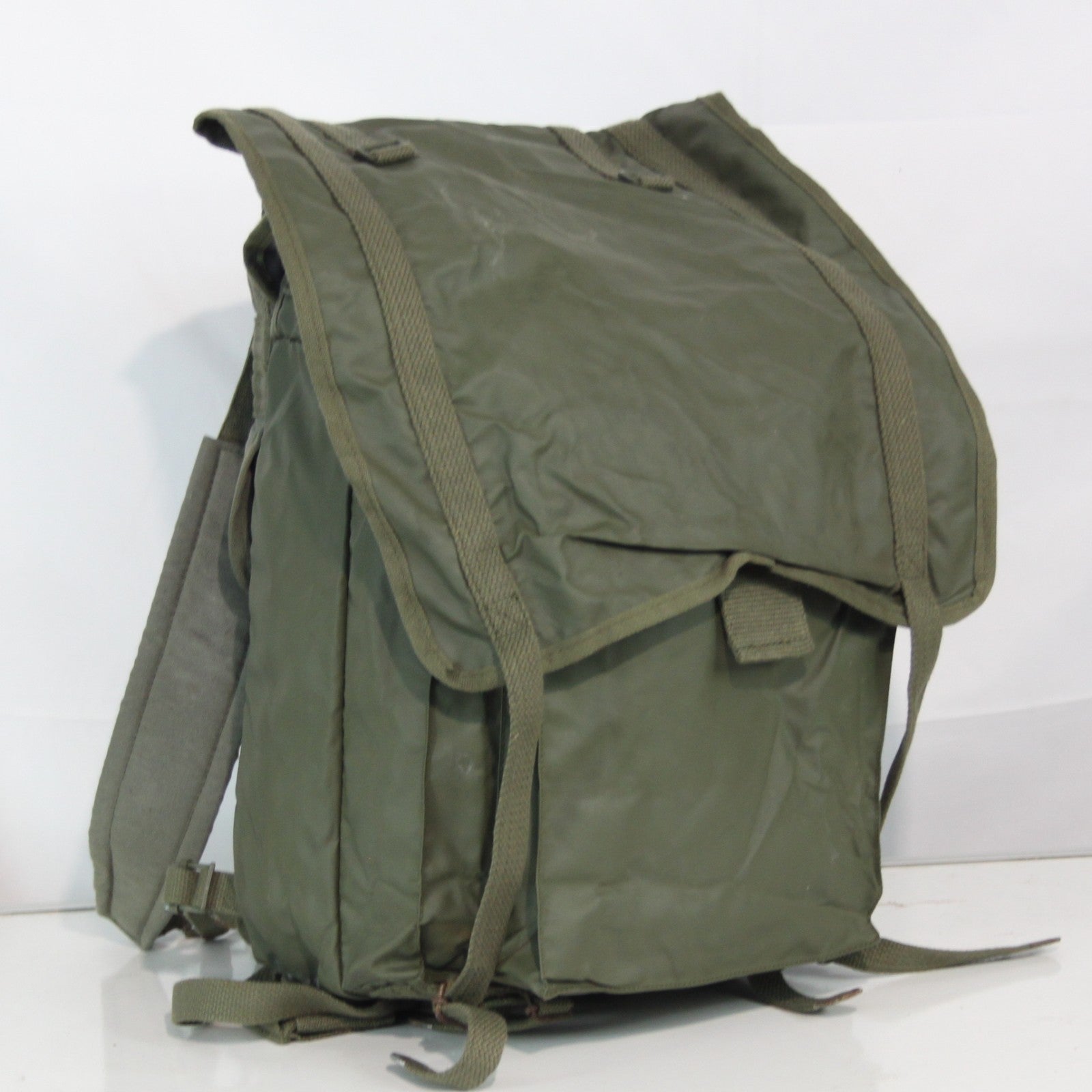 Genuine Surplus French Army Waterproof Rucksack Daysack Backpack Olive (3458)