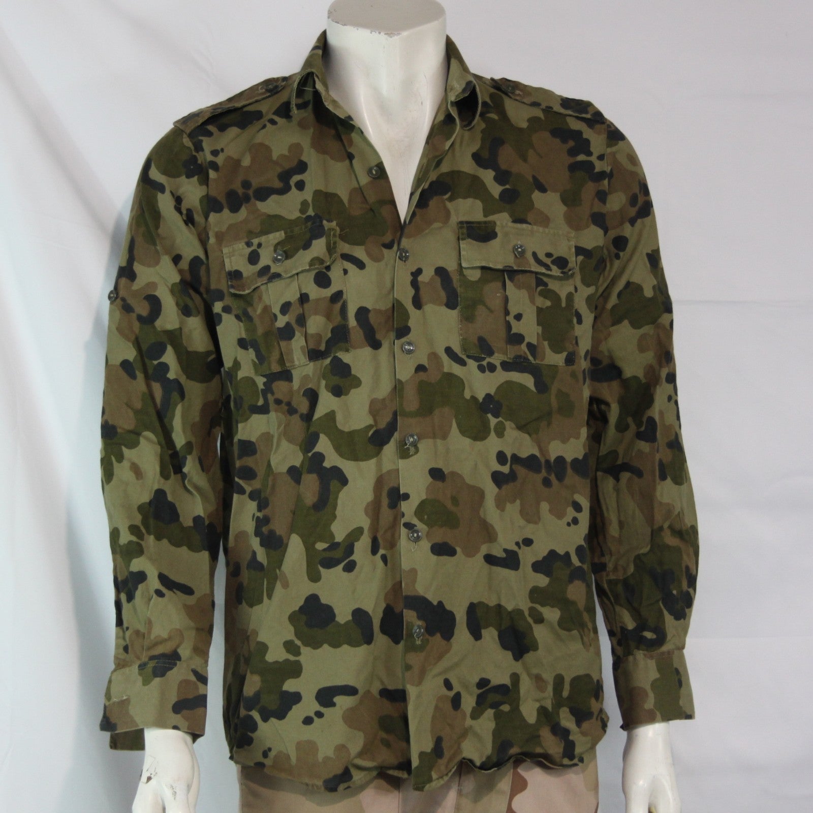Romanian Army Oak Leaf Camo Shirt Genuine Surplus 14" Collar (4214)