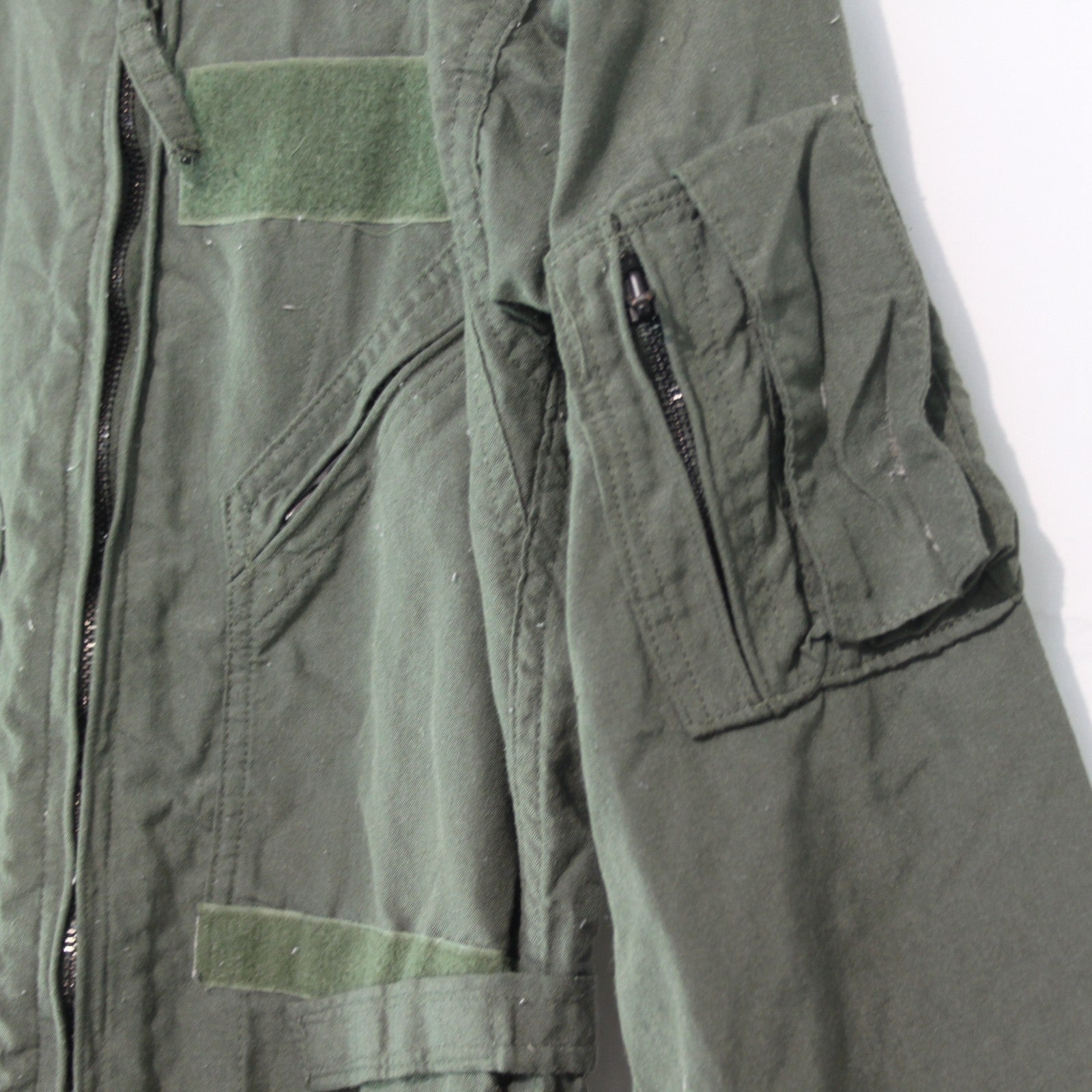 US Airforce Flight Suit Coverall Mens GreenGenuine Surplus 34" Chest Short 3524)