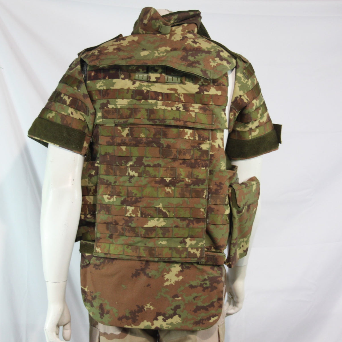 Italian Vegetato Camo Body Armour Cover Genuine Surplus w Bag Large (3982)