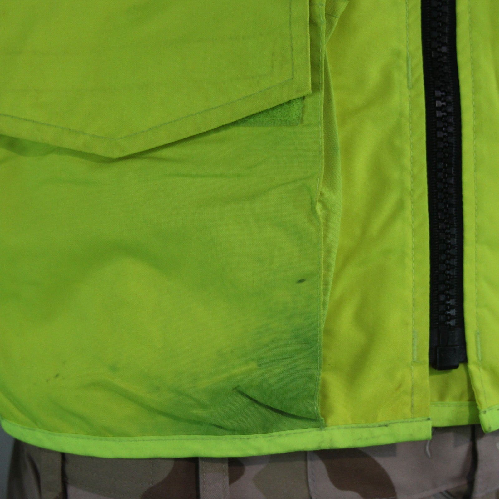 Hi Visibility Body Armour Cover Yellow Pockets Vest Genuine Surplus XS (4029)