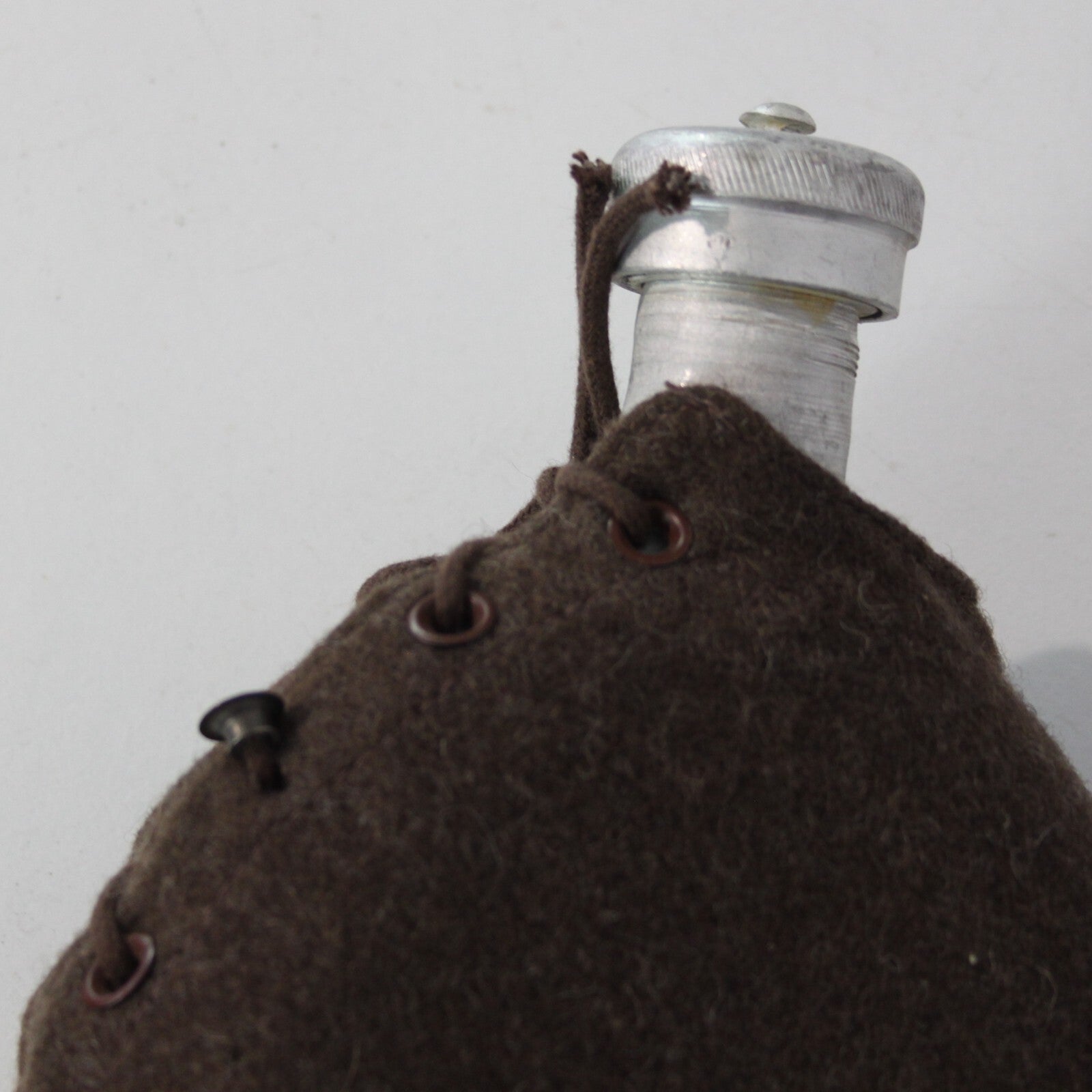 Genuine Surplus Romanian Army Metal Water Bottle with Wool Cover Laces 3234