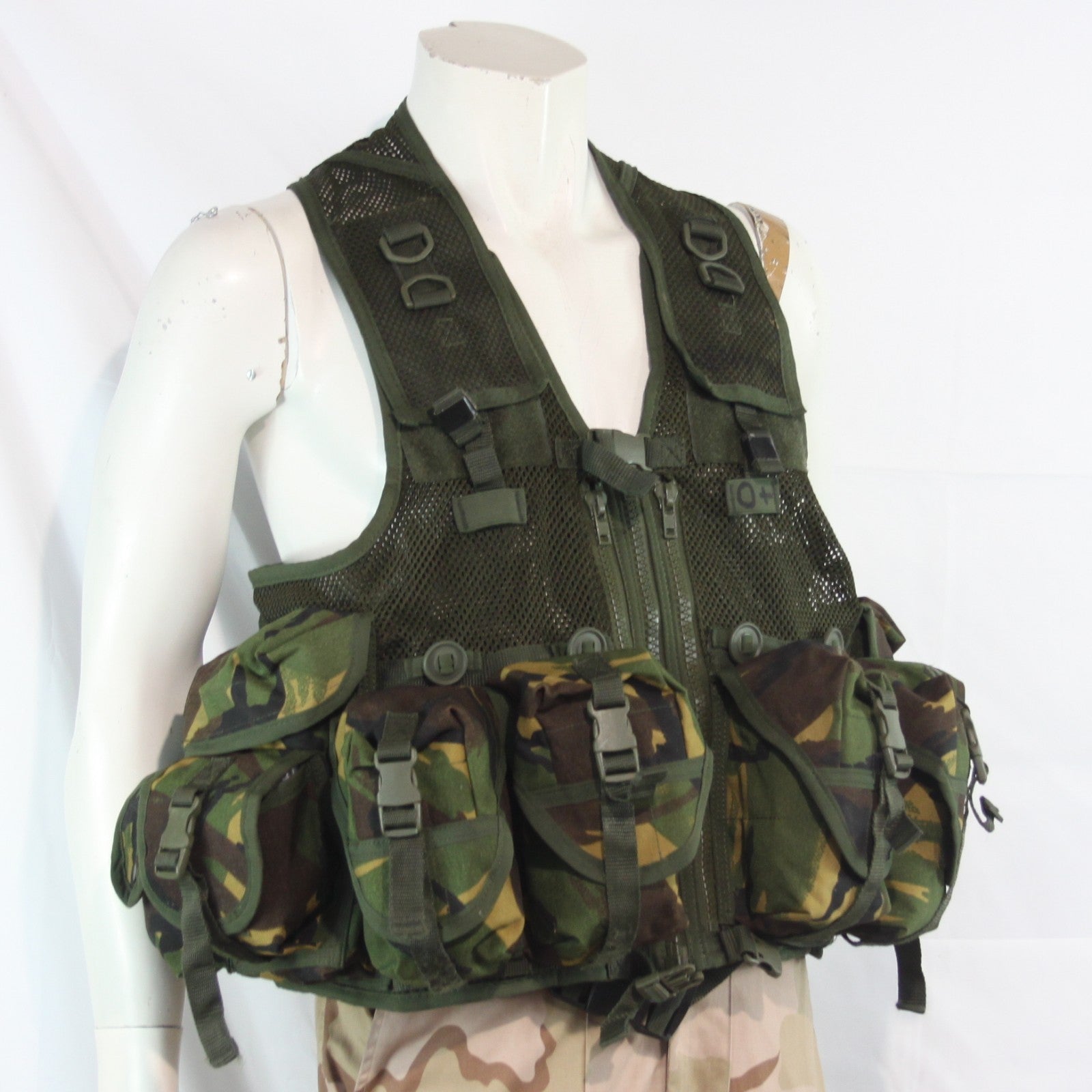 Arktis Assault Vest British DPM Camouflage Pockets (4246)