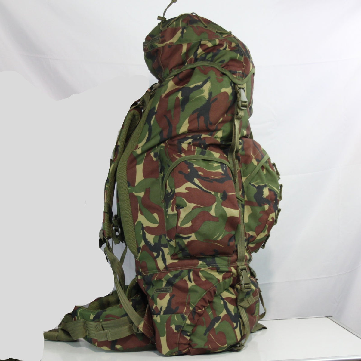 Ex-Sample Highlander Forces 99 Litre Rucksack DPM Camo Military Bergen (3404)