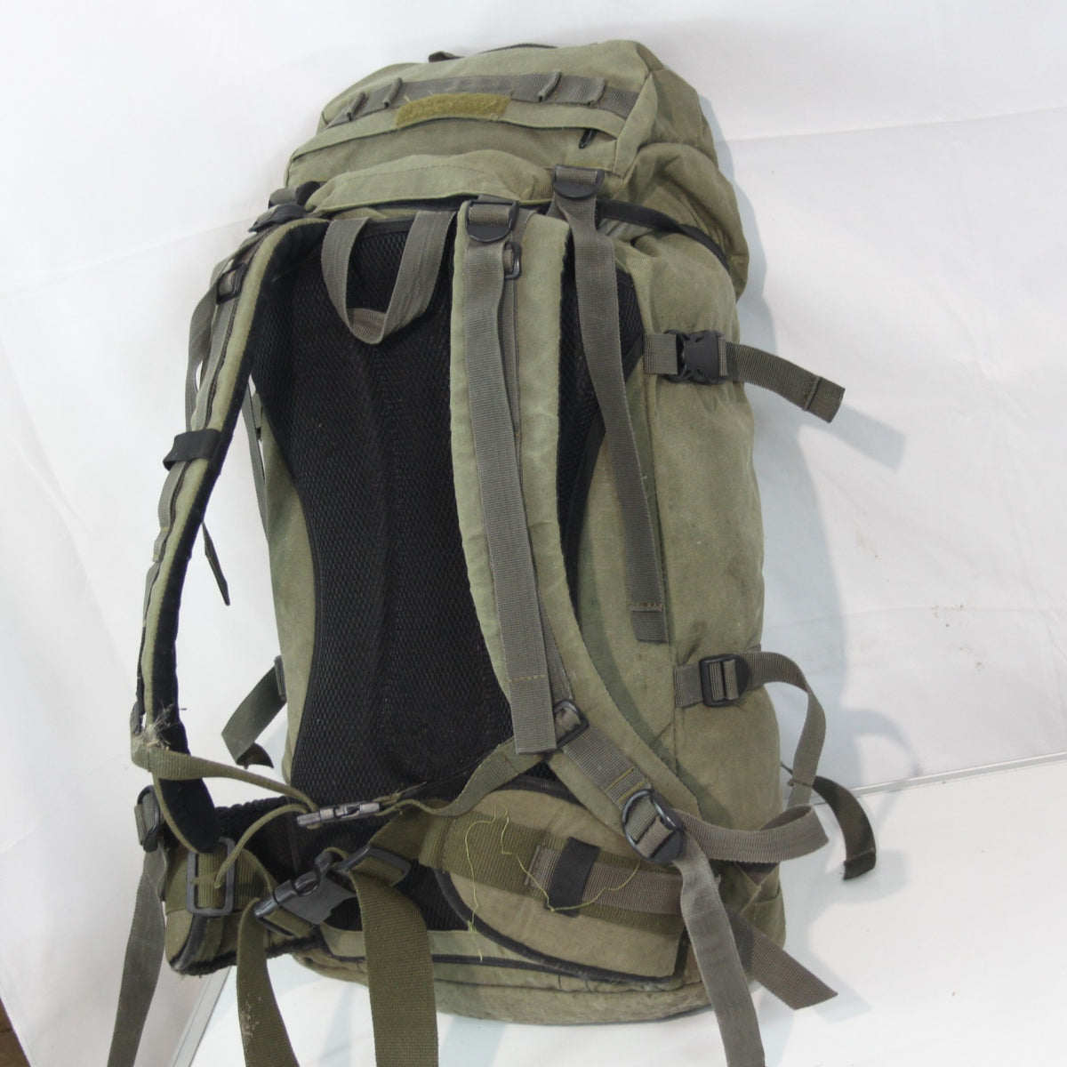Genuine Surplus Austrian Army 45 Litre Bergen Rucksack Olive Grade 2 (4153)
