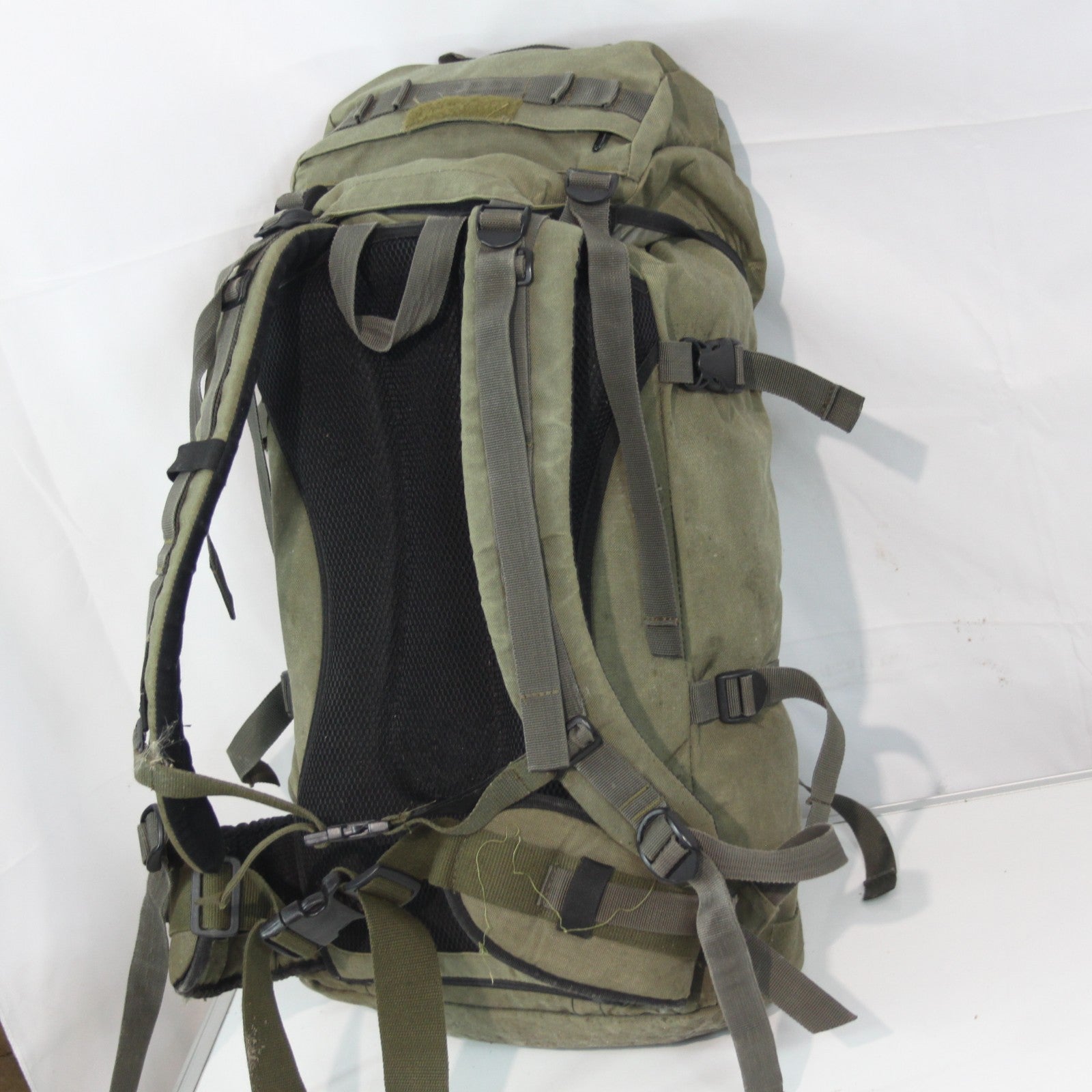 Genuine Surplus Austrian Army 45 Litre Bergen Rucksack Olive Grade 2 (4153)
