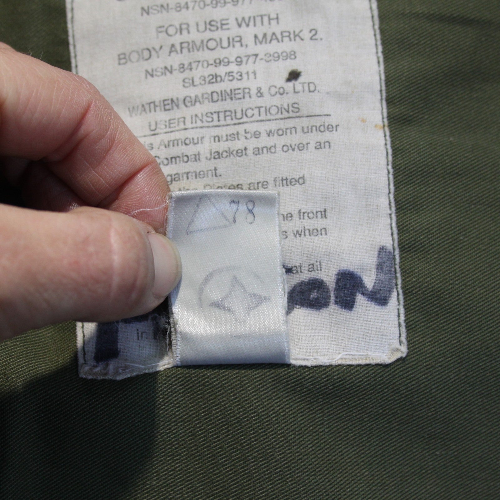 1970's Vintage British Military Body Armour Cover Genuine Surplus Olive 3961