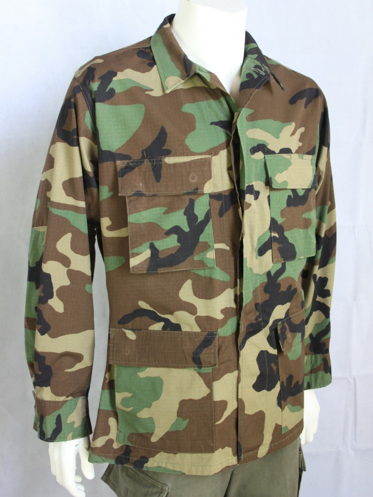 Genuine Surplus Vintage US Army Woodland Camouflage Ripstop BDU Jacket No Badges