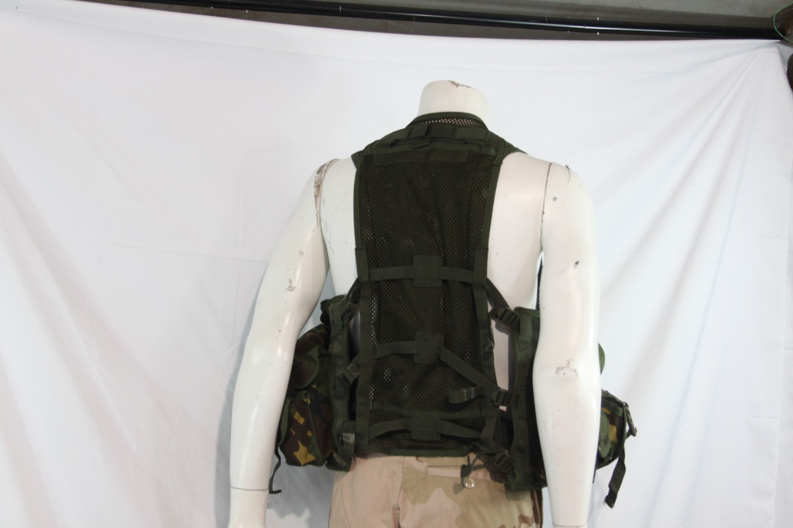 Arktis Assault Vest British DPM Camouflage Pockets (4246)
