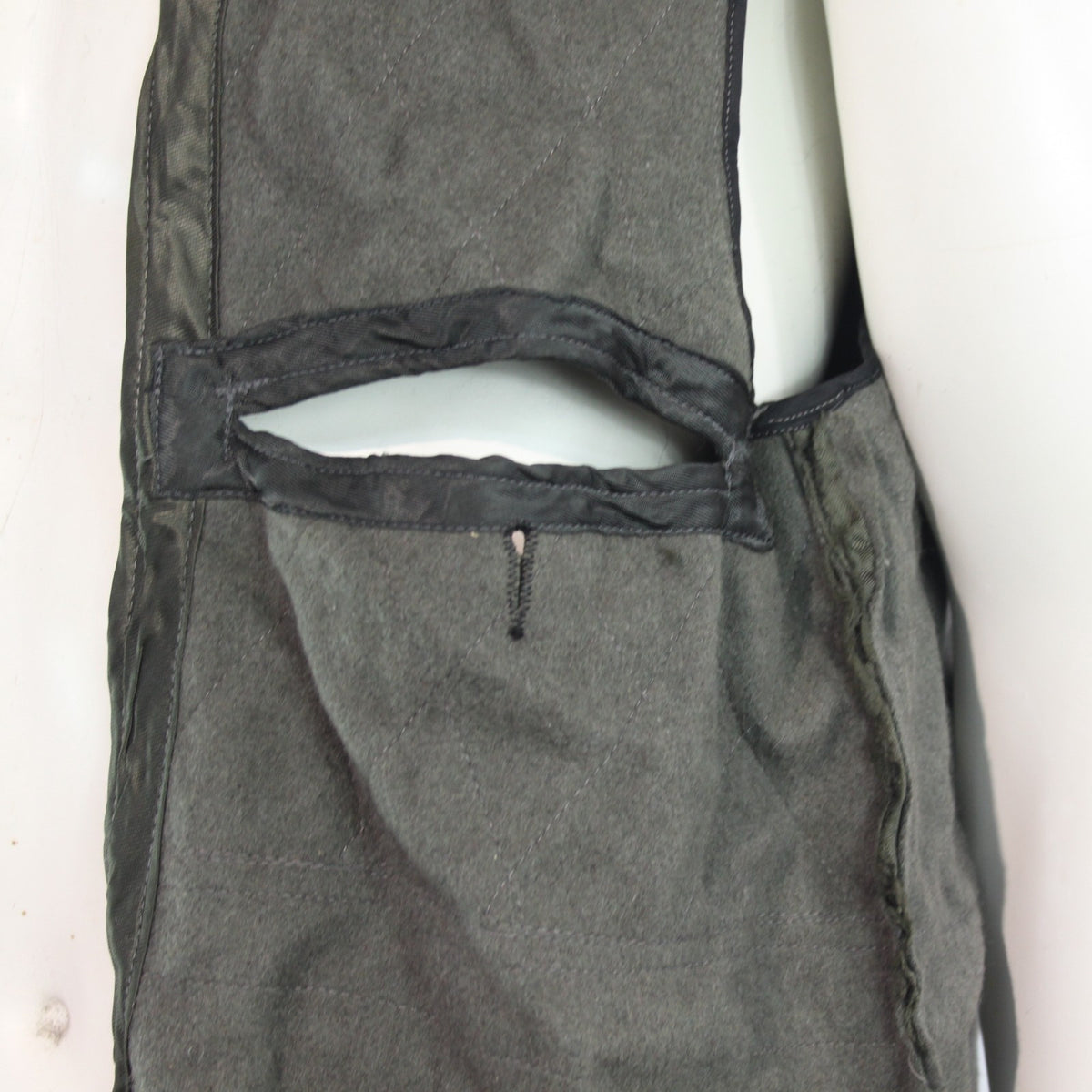 Genuine Surplus Army Trenchcoat / Raincoat Liner Quilted 42-44" (3711)