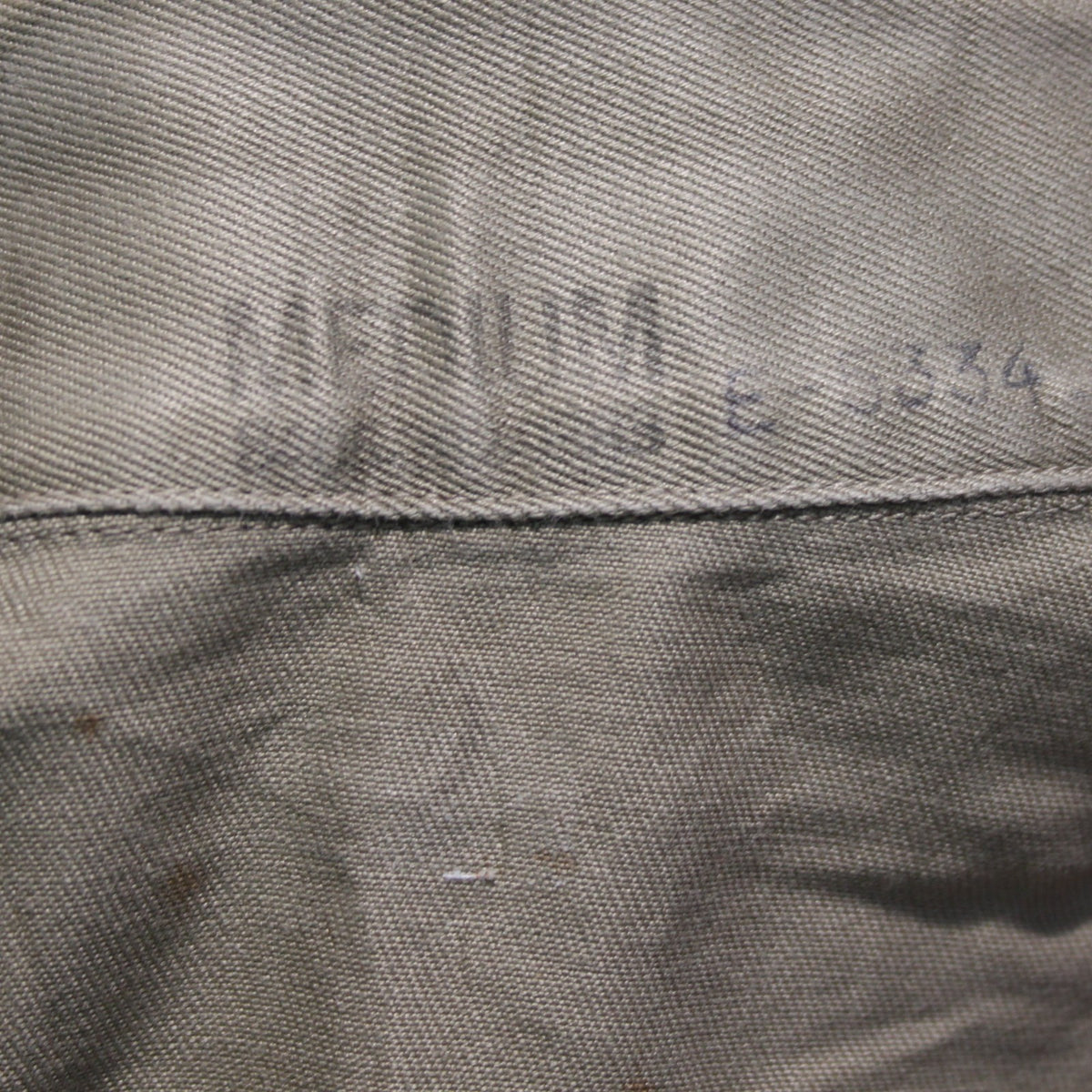 Genuine Surplus US Army Military Vintage WW2 Short Sleeve Shirt Badged M (3425)