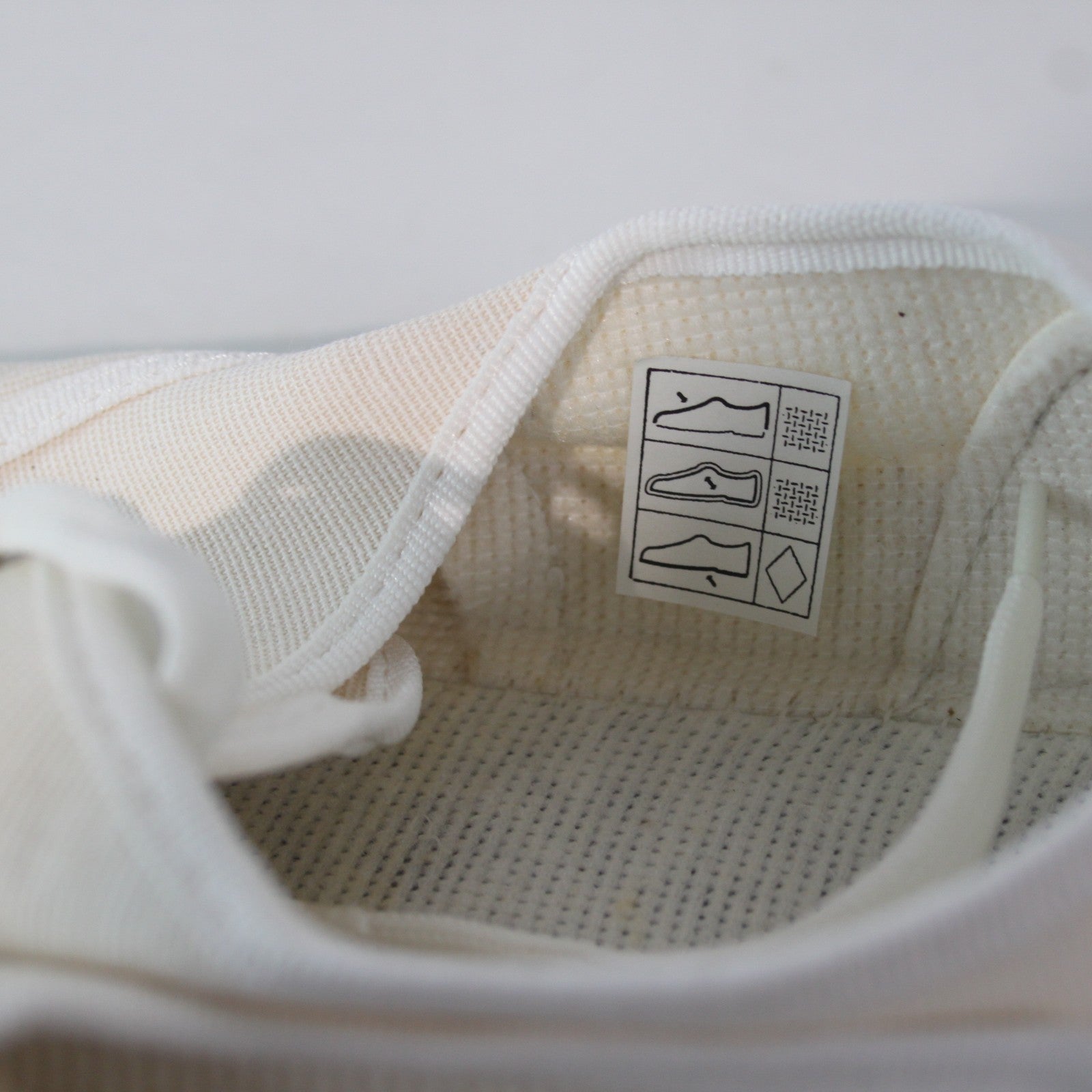 Vintage Military White Plimsolls Lace Up Genuine Surplus EU 38 39 (3865)
